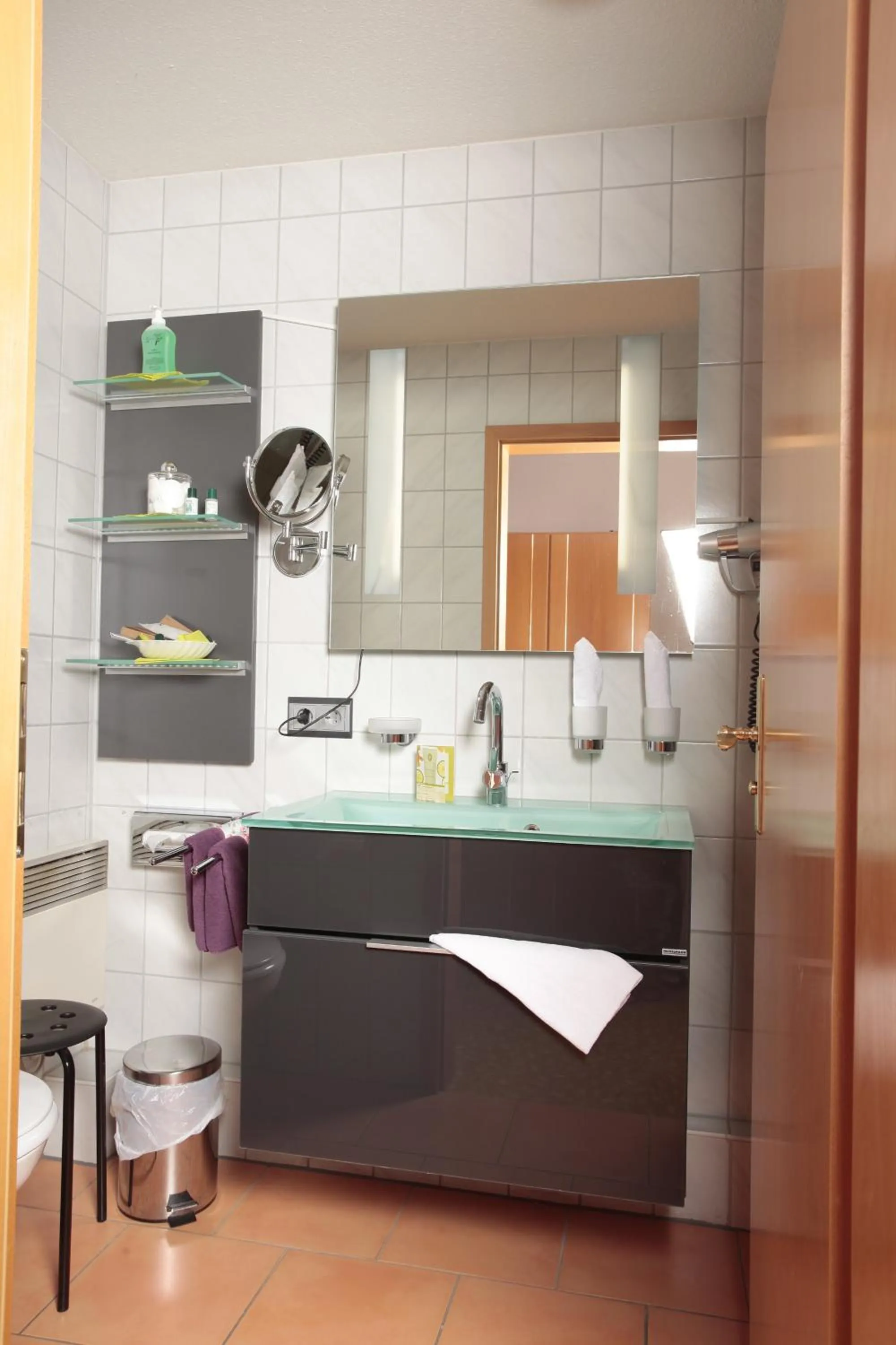 Bathroom in Eden Hotel