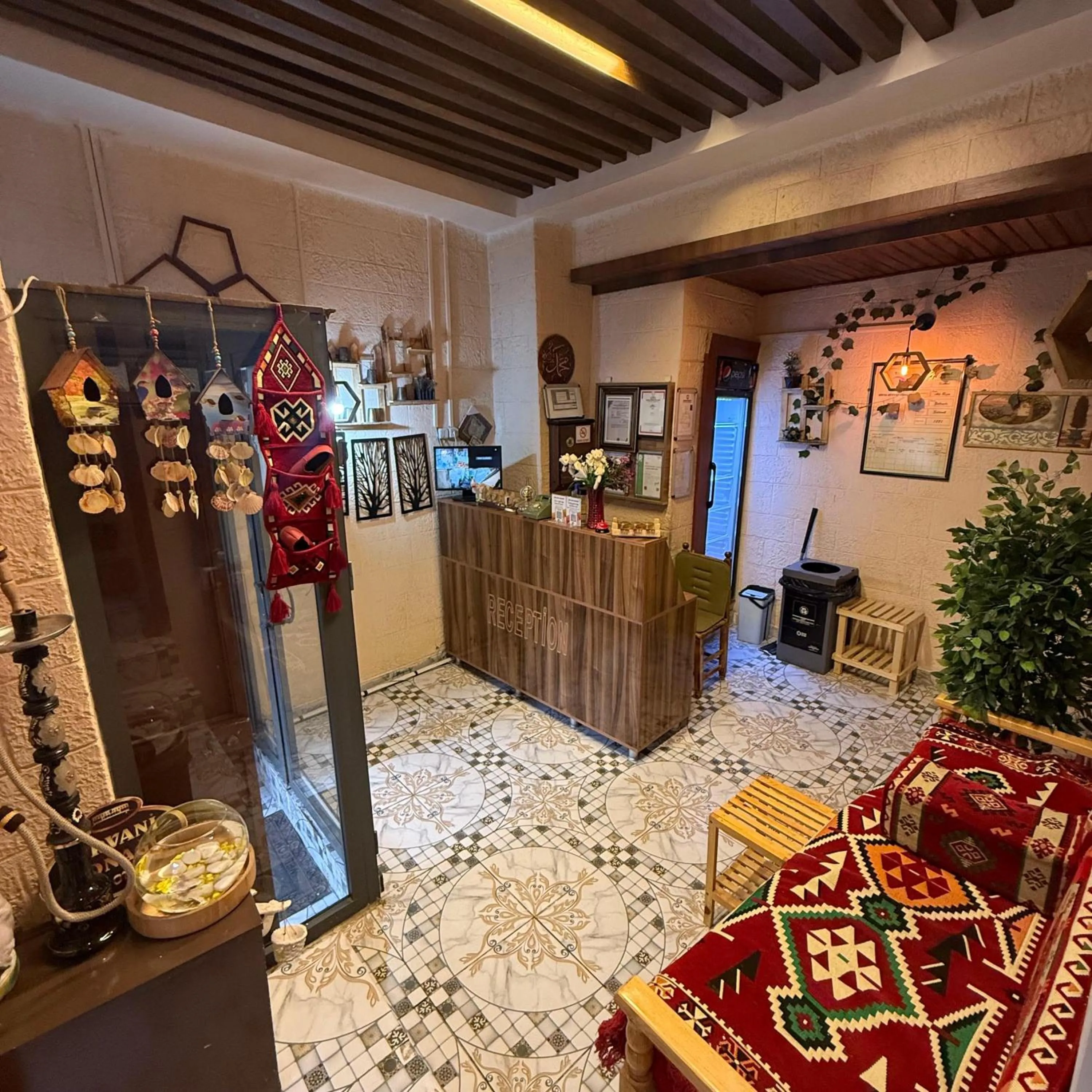 Lobby or reception in Şirvani Konağı