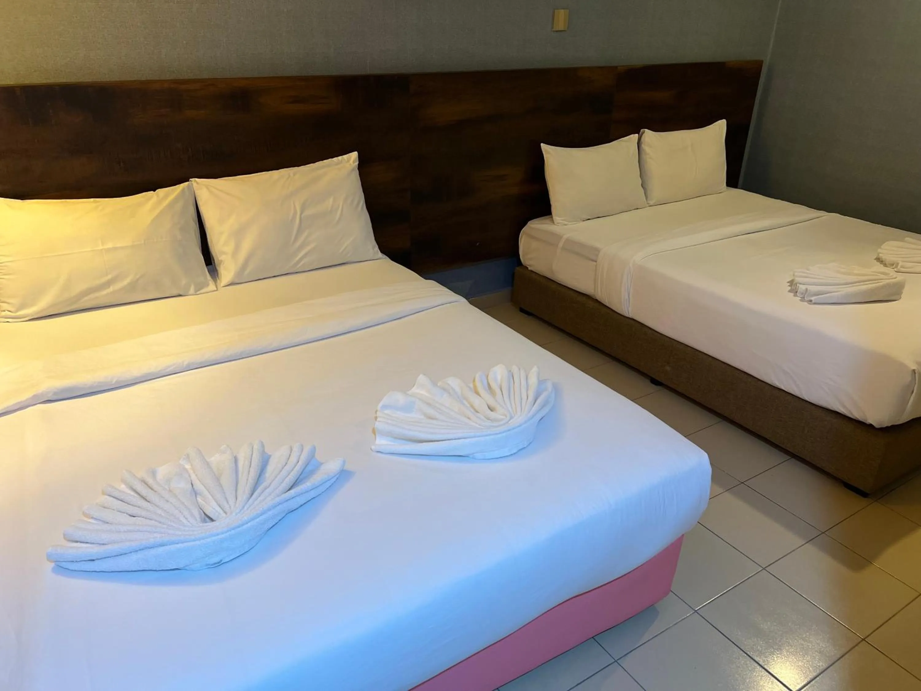 Bed in HOTEL SRI SUTRA (BANDAR SUNWAY)