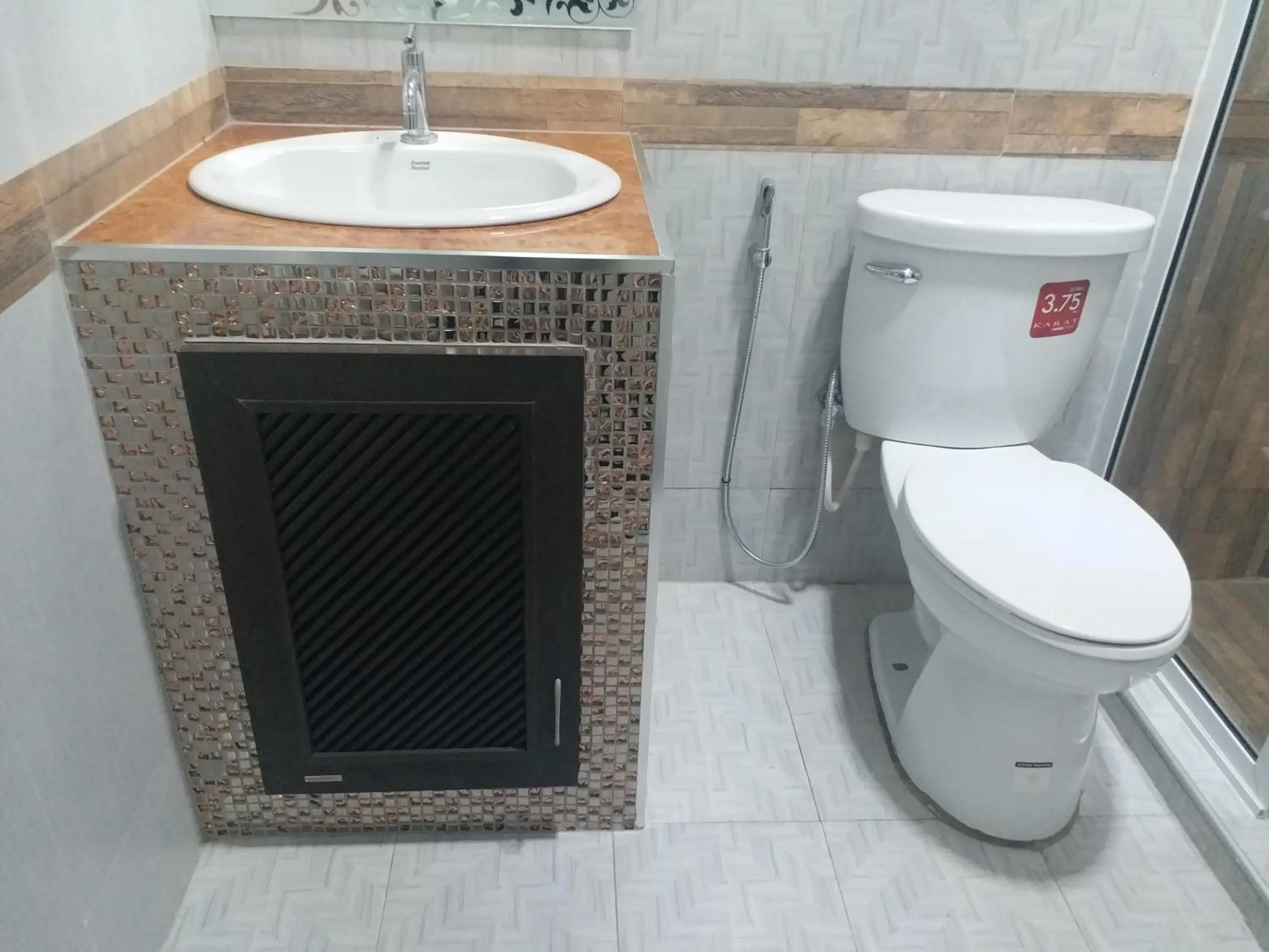 Bathroom in Pingpong Place