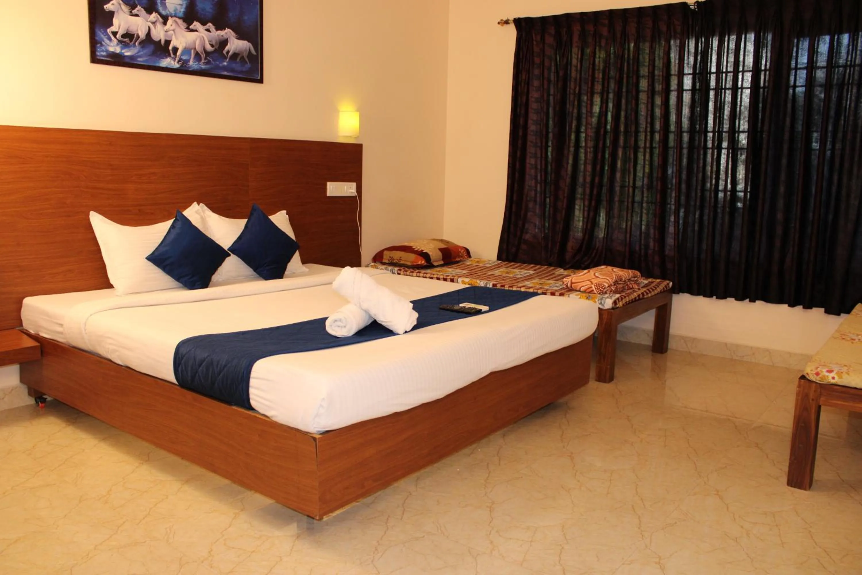 Bedroom, Bed in PV Resort - Auro Beach