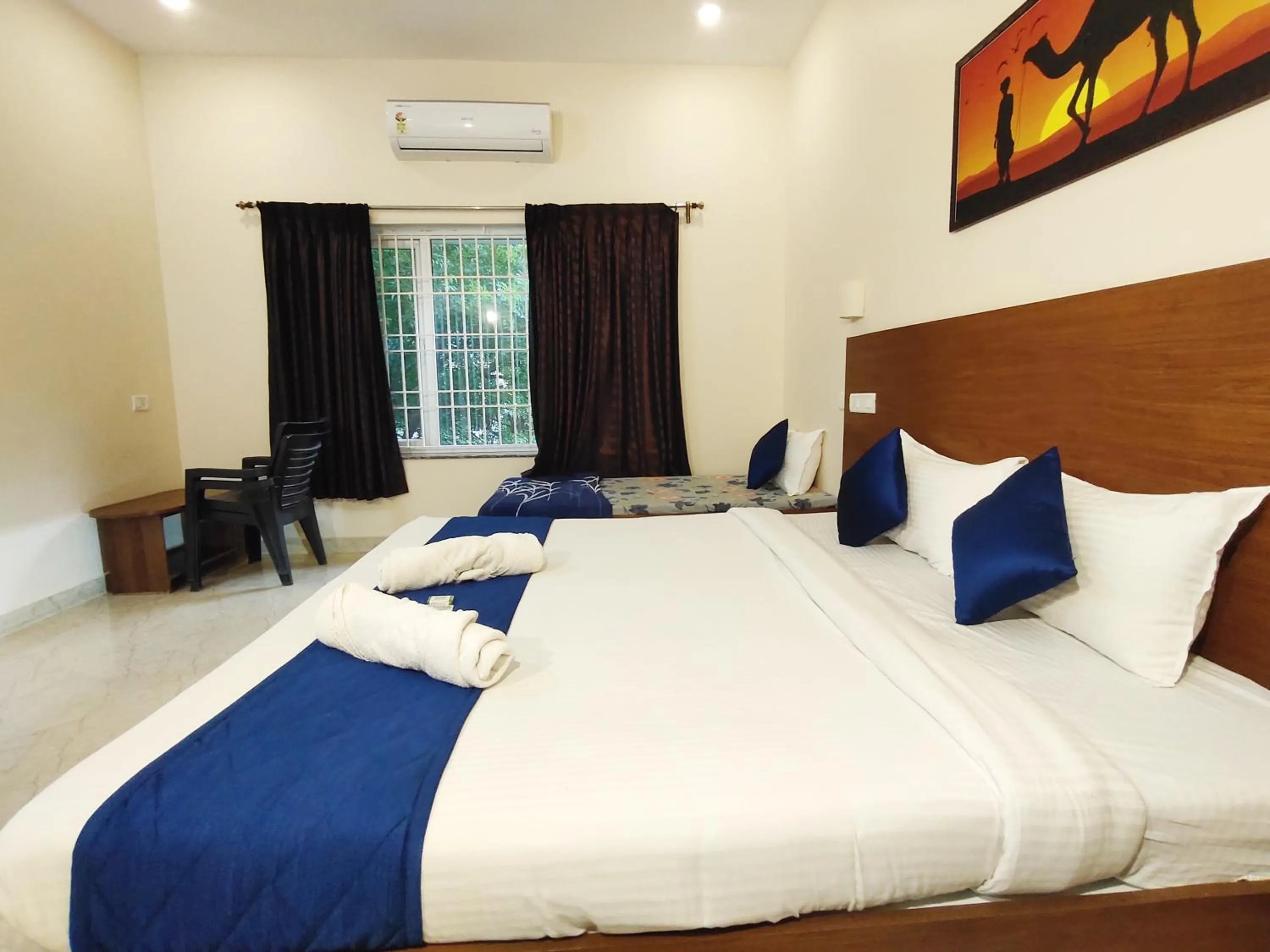 Bed in PV Resort - Auro Beach