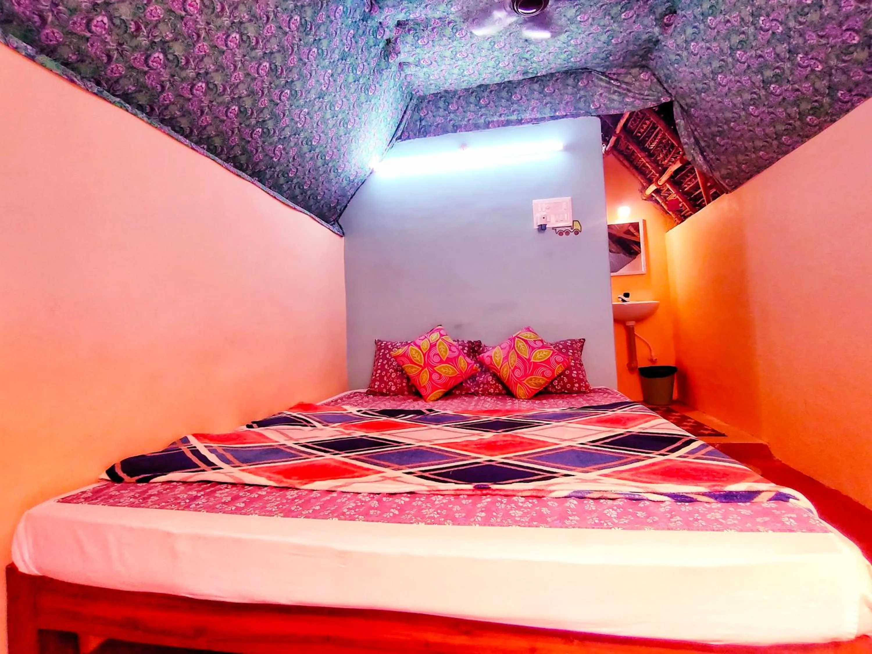 Bedroom, Bed in PV Resort - Auro Beach