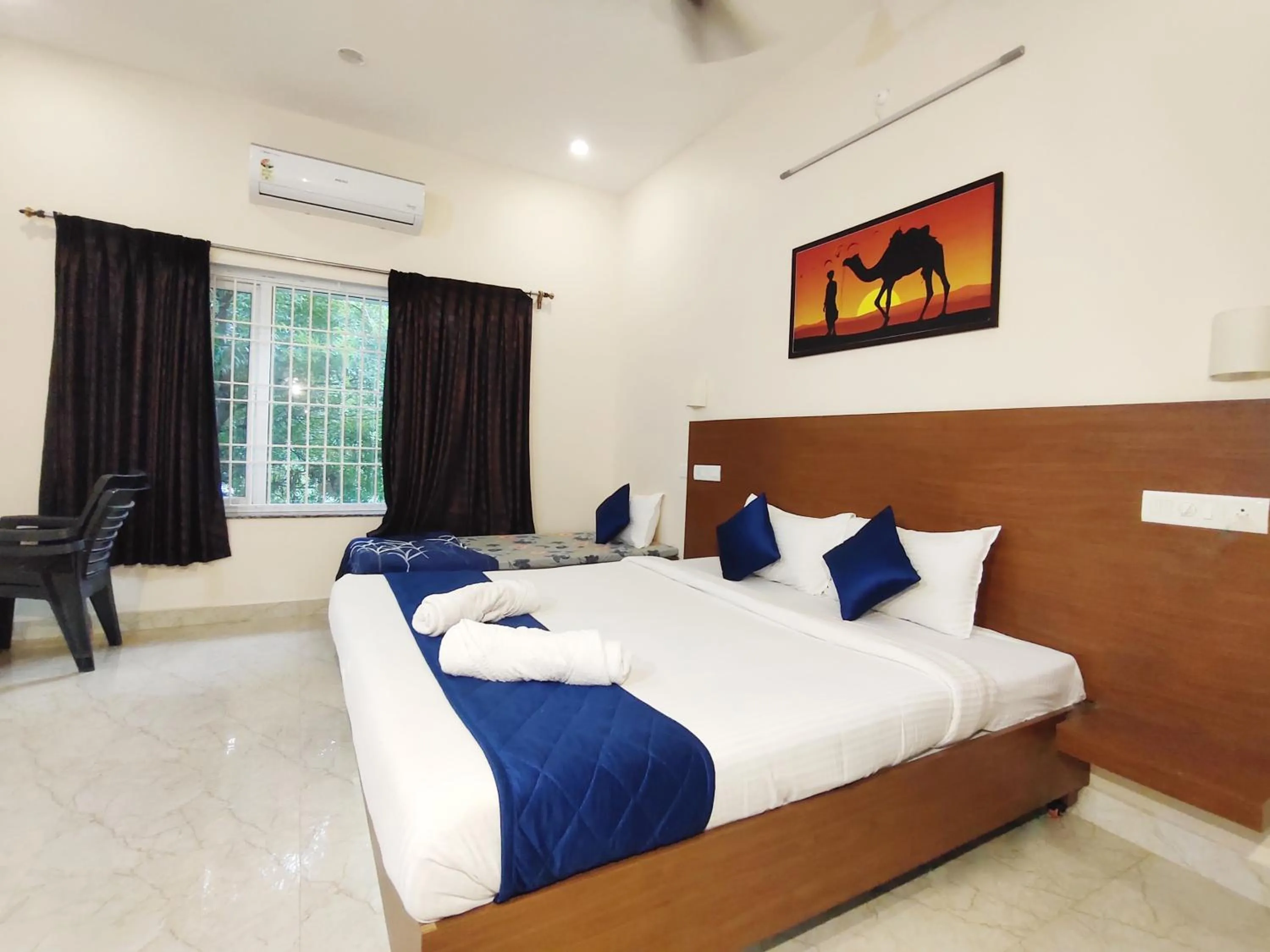 Photo of the whole room, Bed in PV Resort - Auro Beach