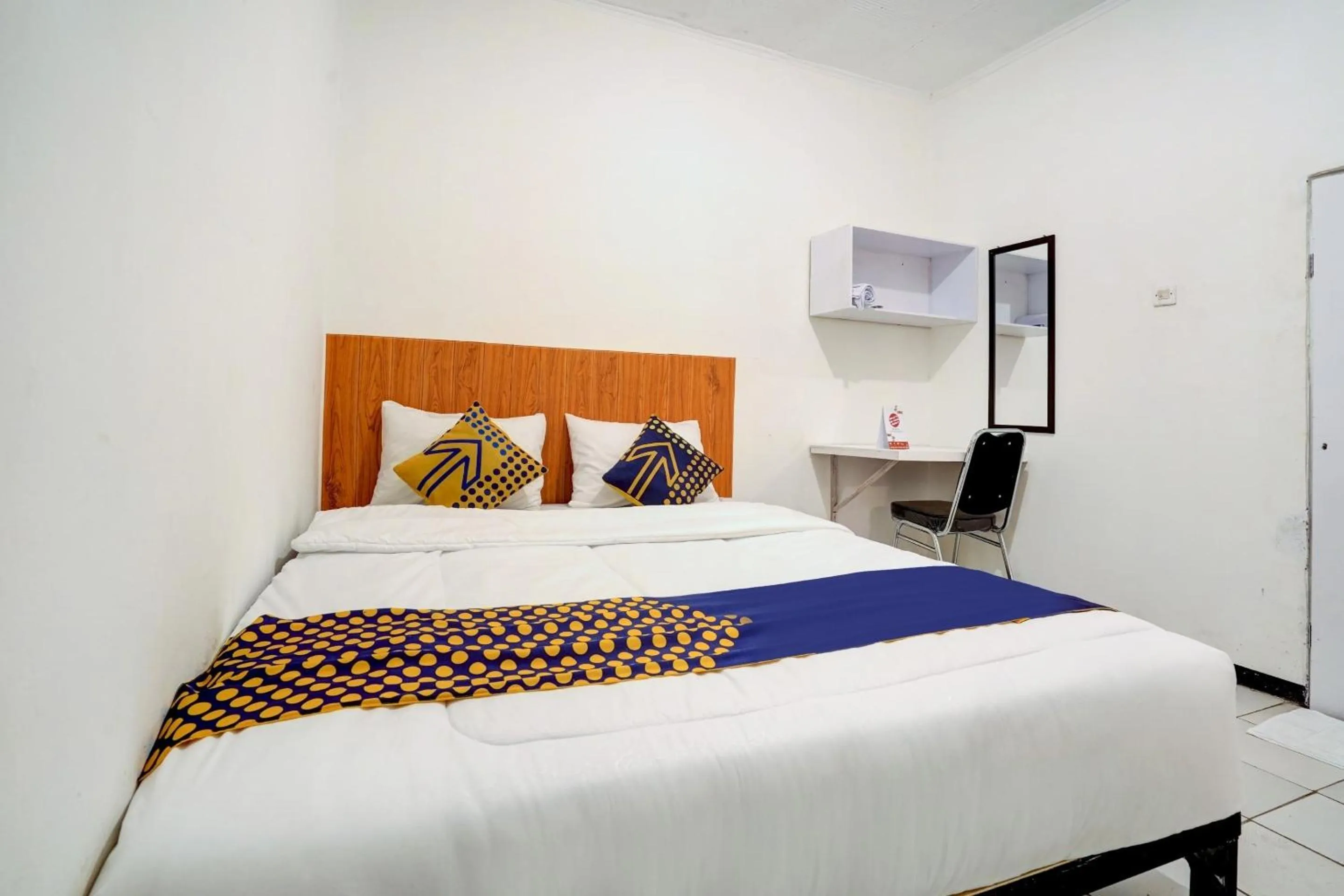 Bedroom, Bed in Hotel O Pondok Sabaraya Cileunyi Syariah