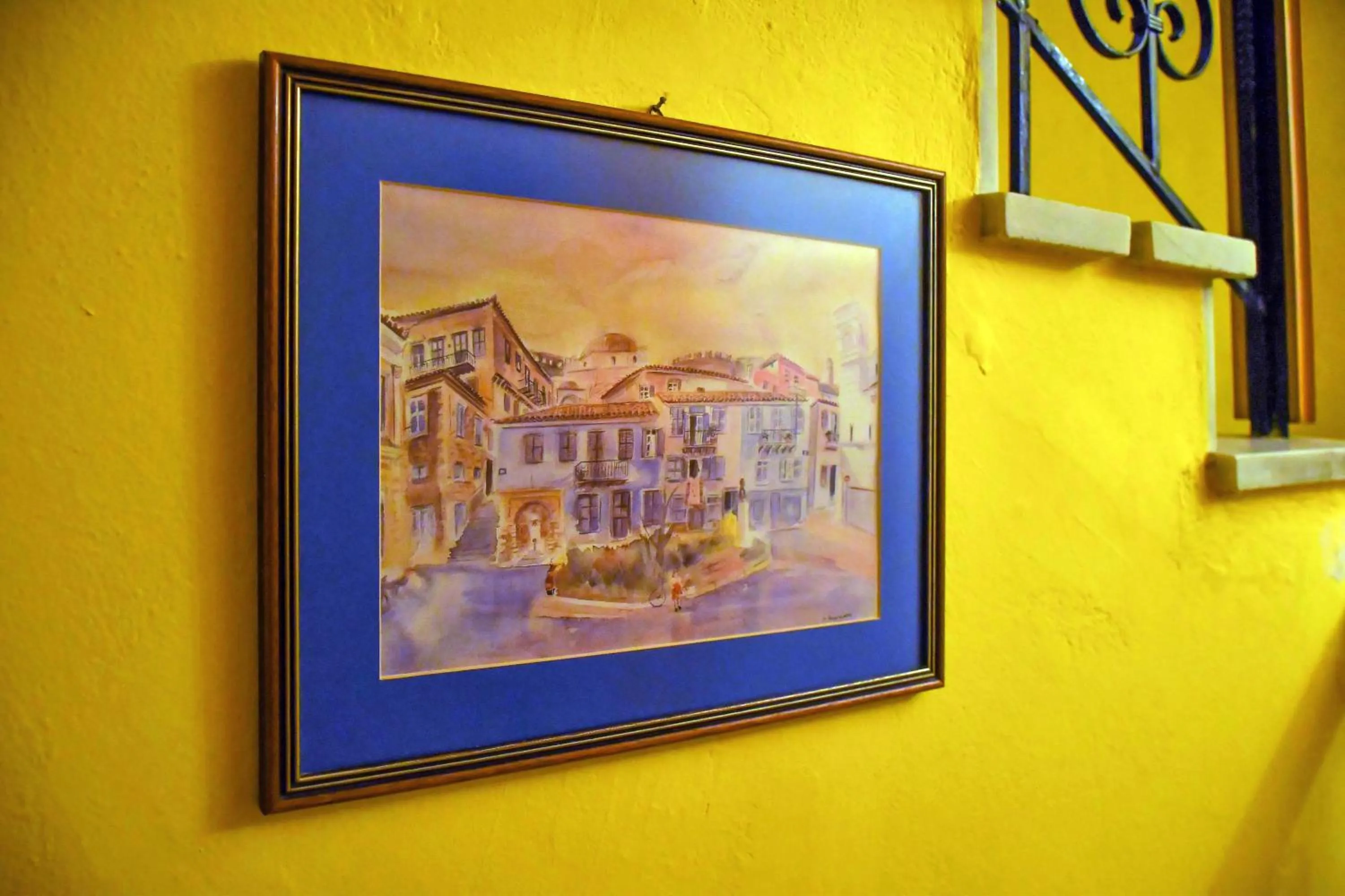 Property building in Byron Traditional Hotel