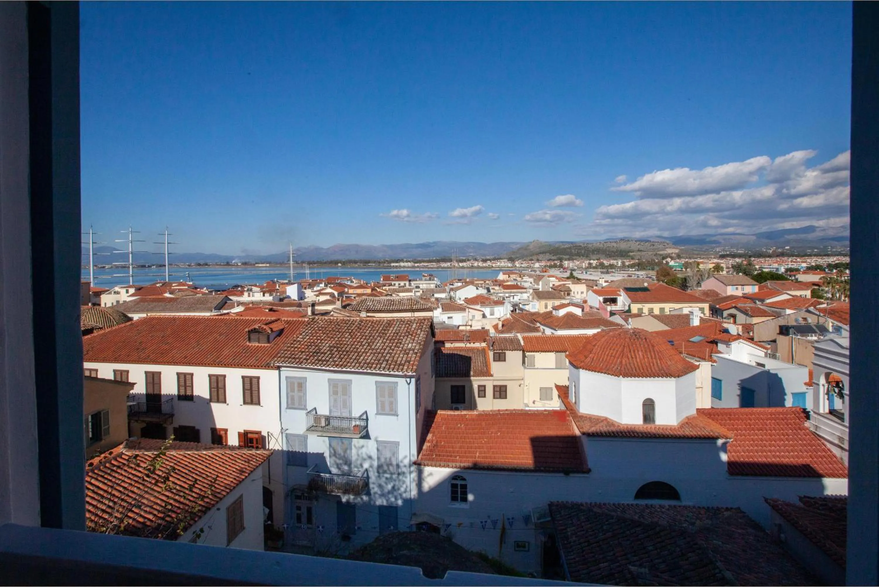 Natural landscape in Byron Traditional Hotel