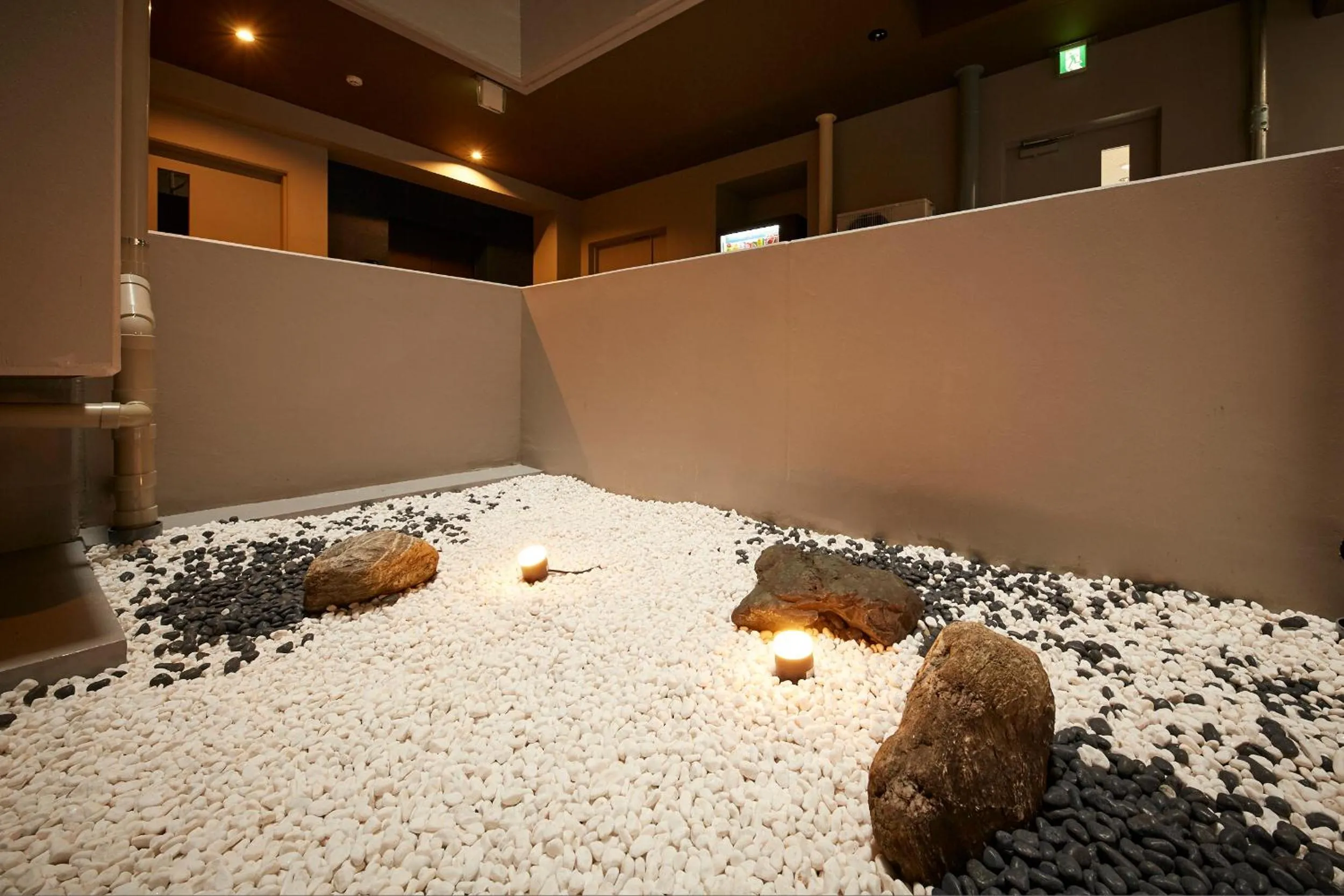 Lobby or reception in MONday Apart Premium UENO OKACHIMACHI