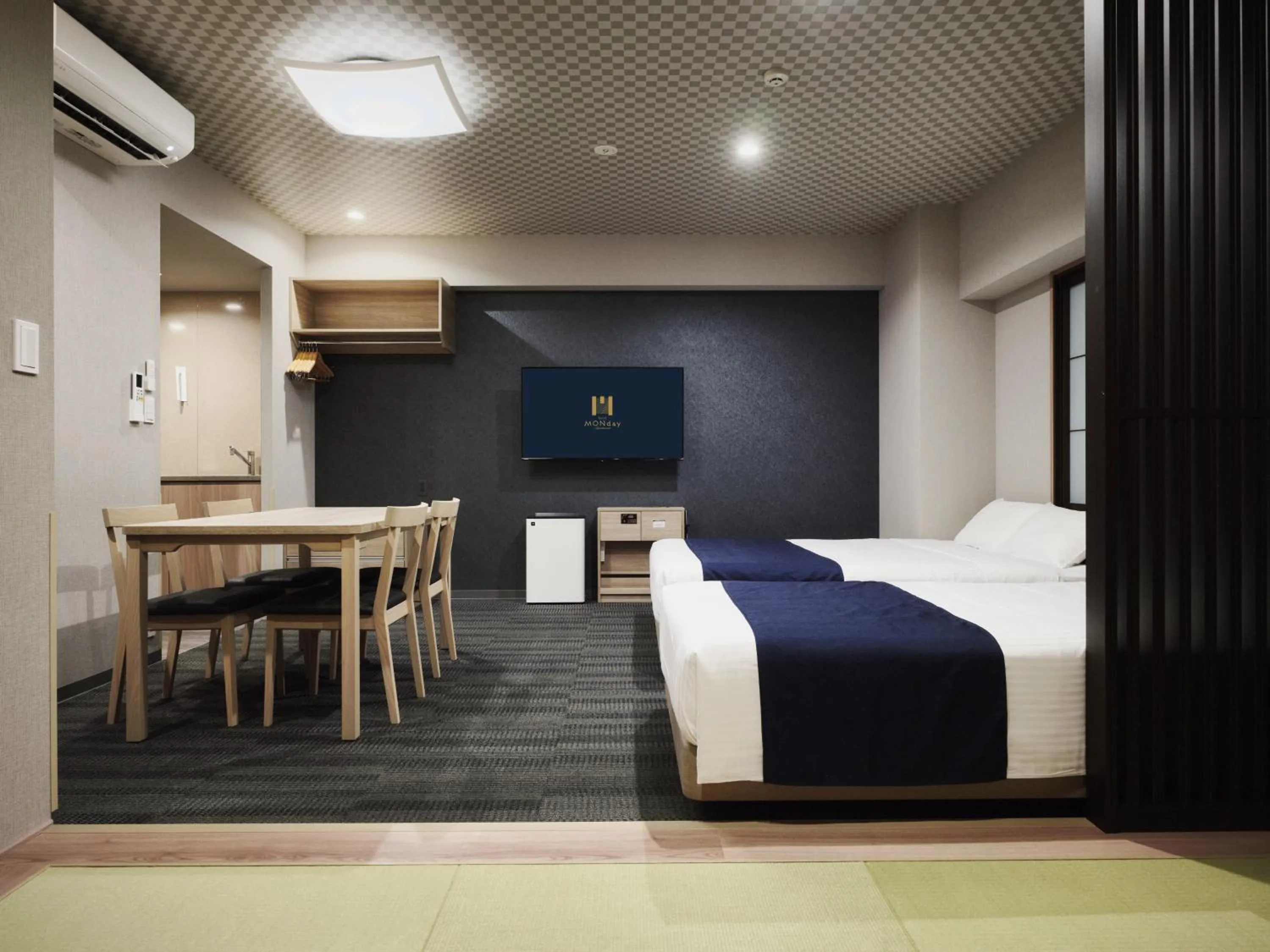 Bed in MONday Apart Premium UENO OKACHIMACHI