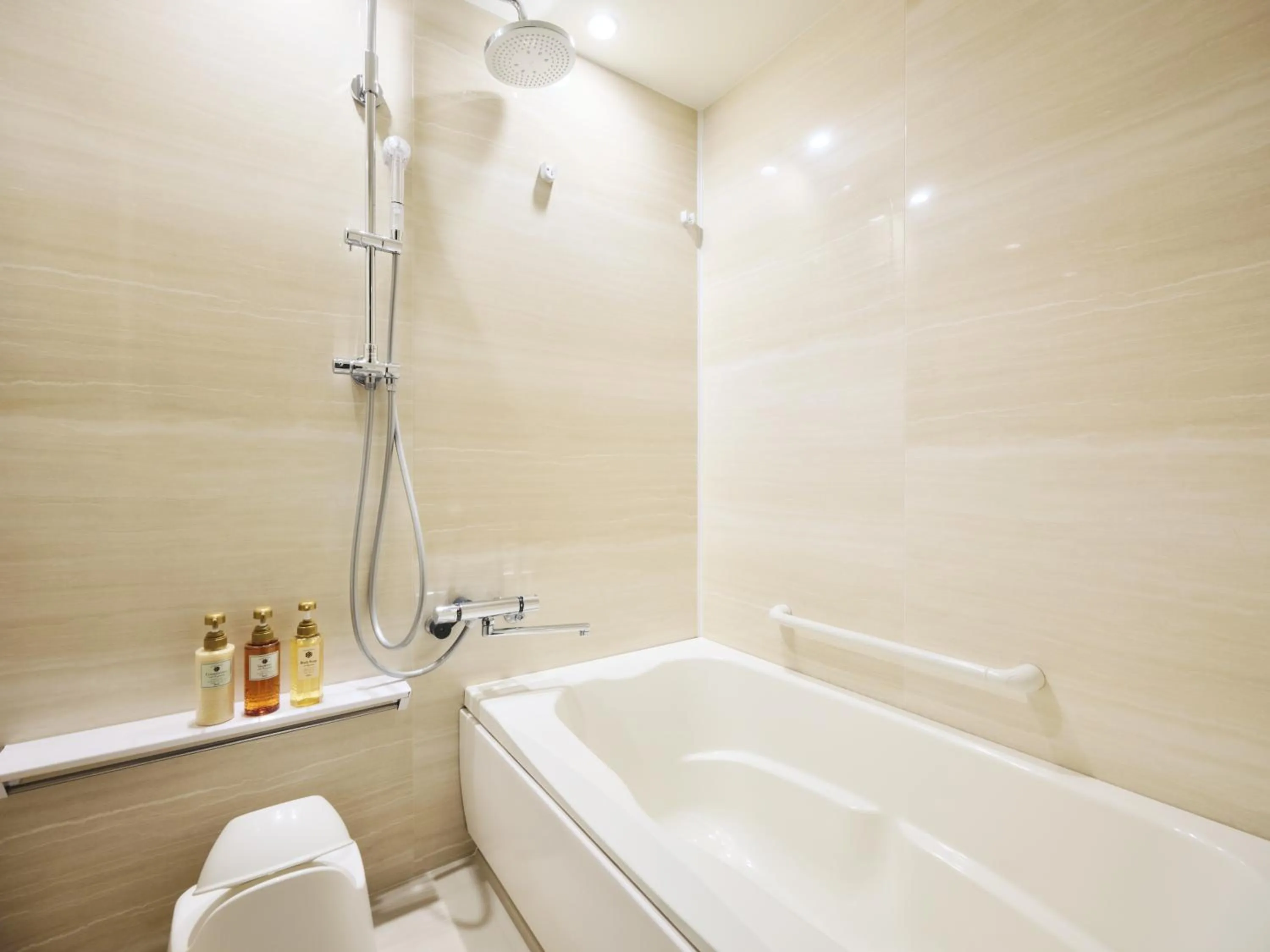 MONday Apart Premium UENO OKACHIMACHI