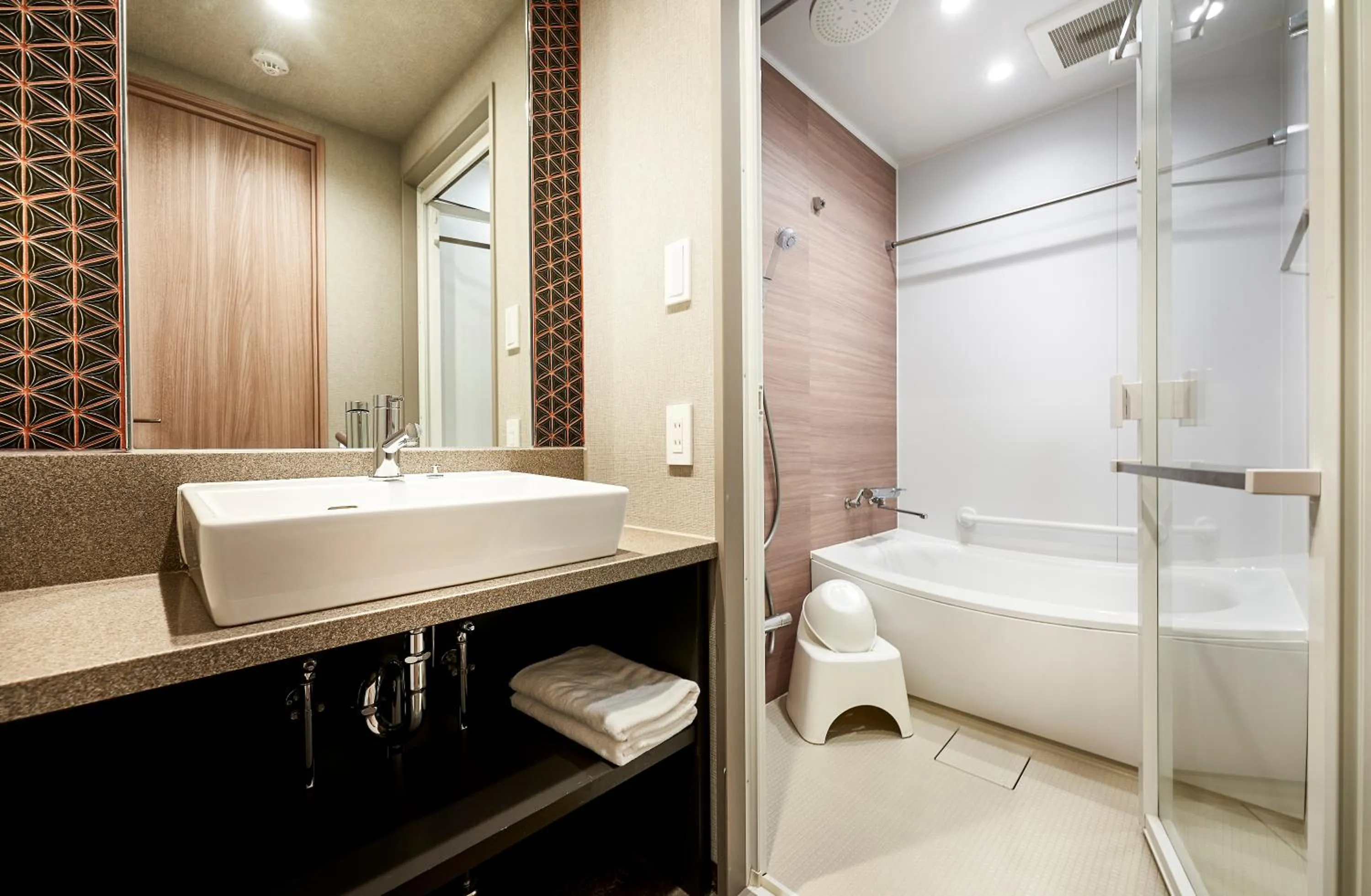 MONday Apart Premium KYOTO Station