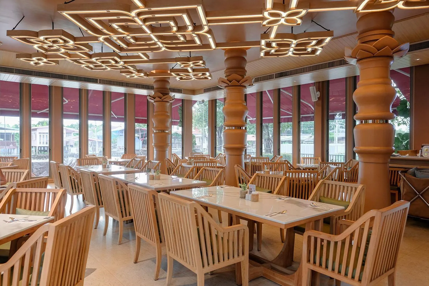 Restaurant/places to eat in W1Bangkoknoi Hotel