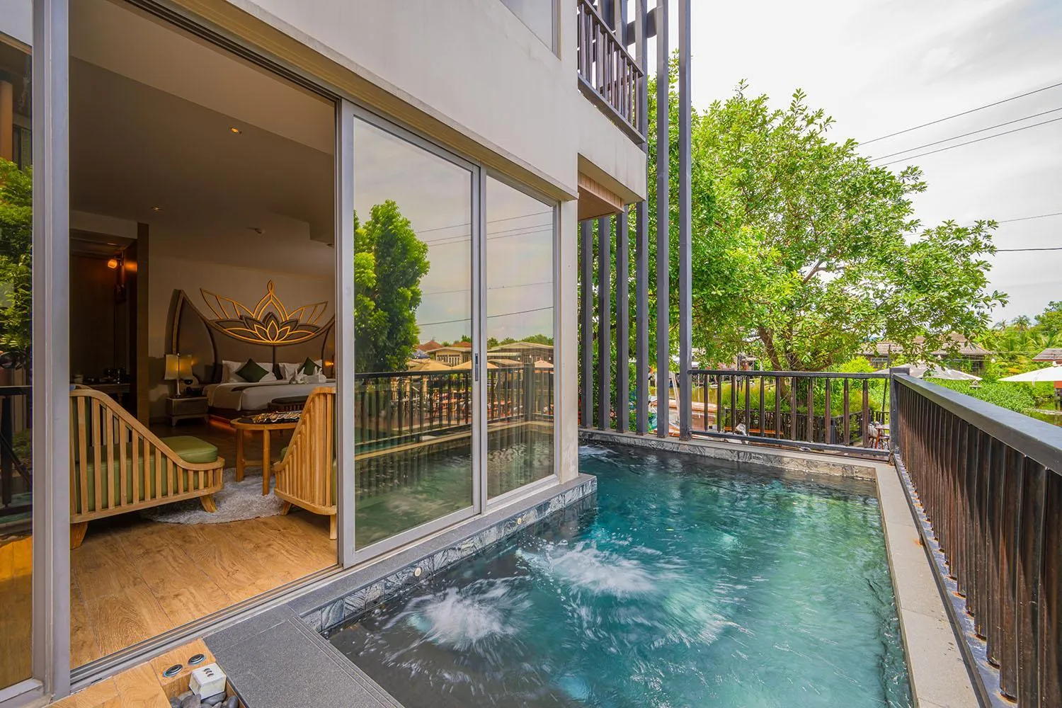 Pool view in W1Bangkoknoi Hotel