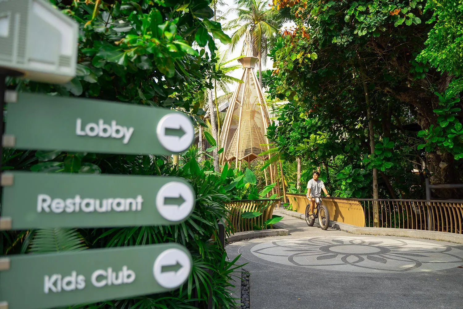 Cycling in W1Bangkoknoi Hotel