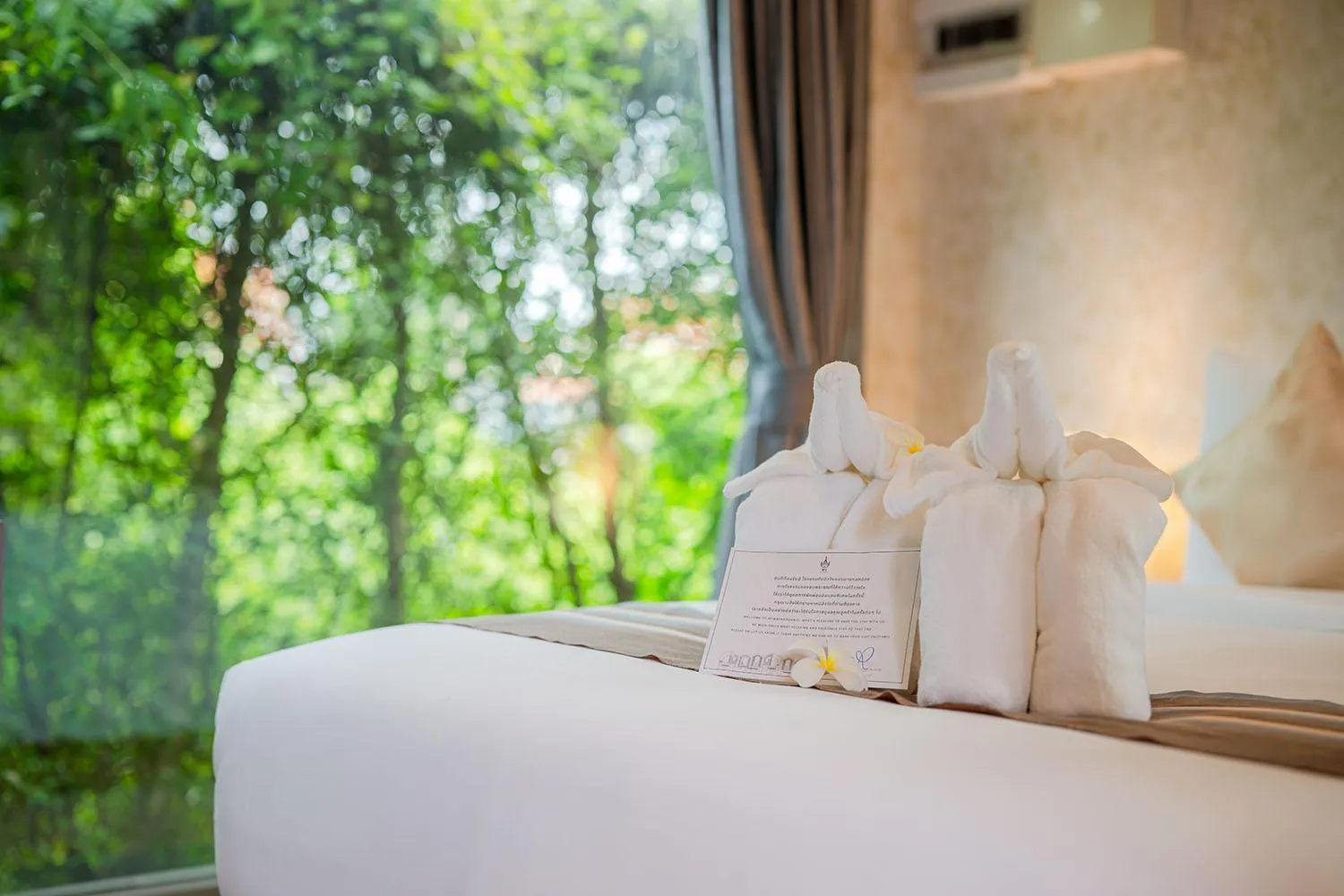 Photo of the whole room, Bed in W1Bangkoknoi Hotel