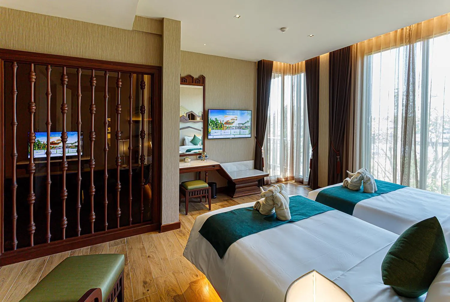 TV and multimedia, Bed in W1Bangkoknoi Hotel