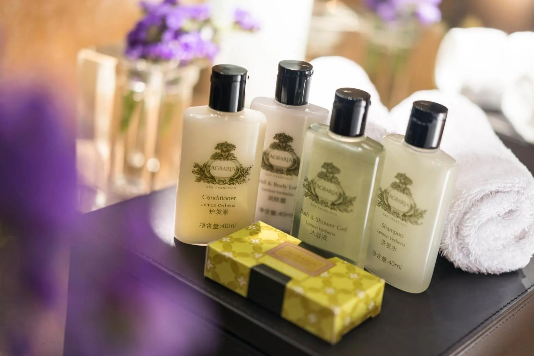 Photo of the whole room in Intercontinental Jinan City Center by IHG