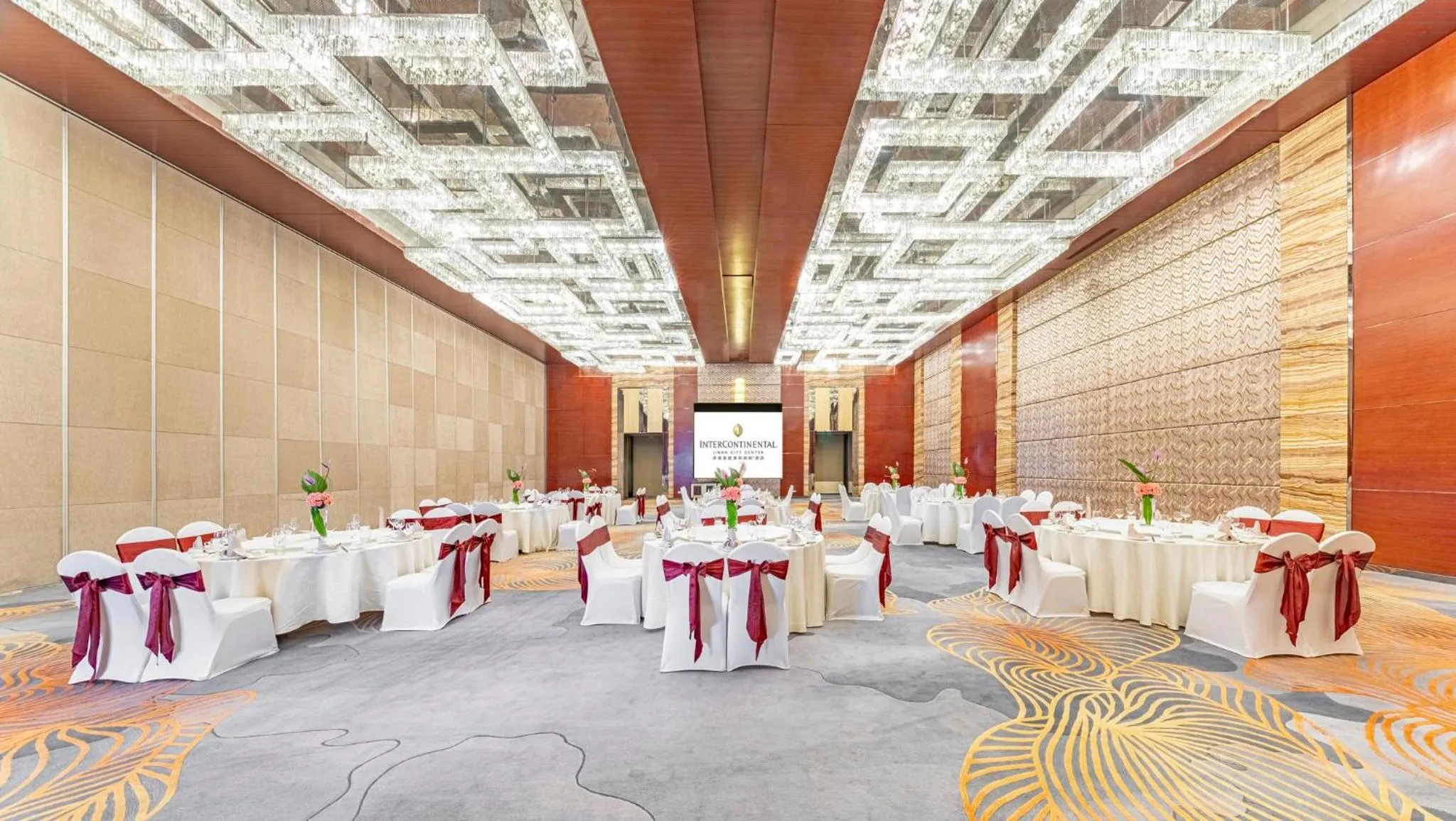 Banquet/Function facilities in Intercontinental Jinan City Center by IHG
