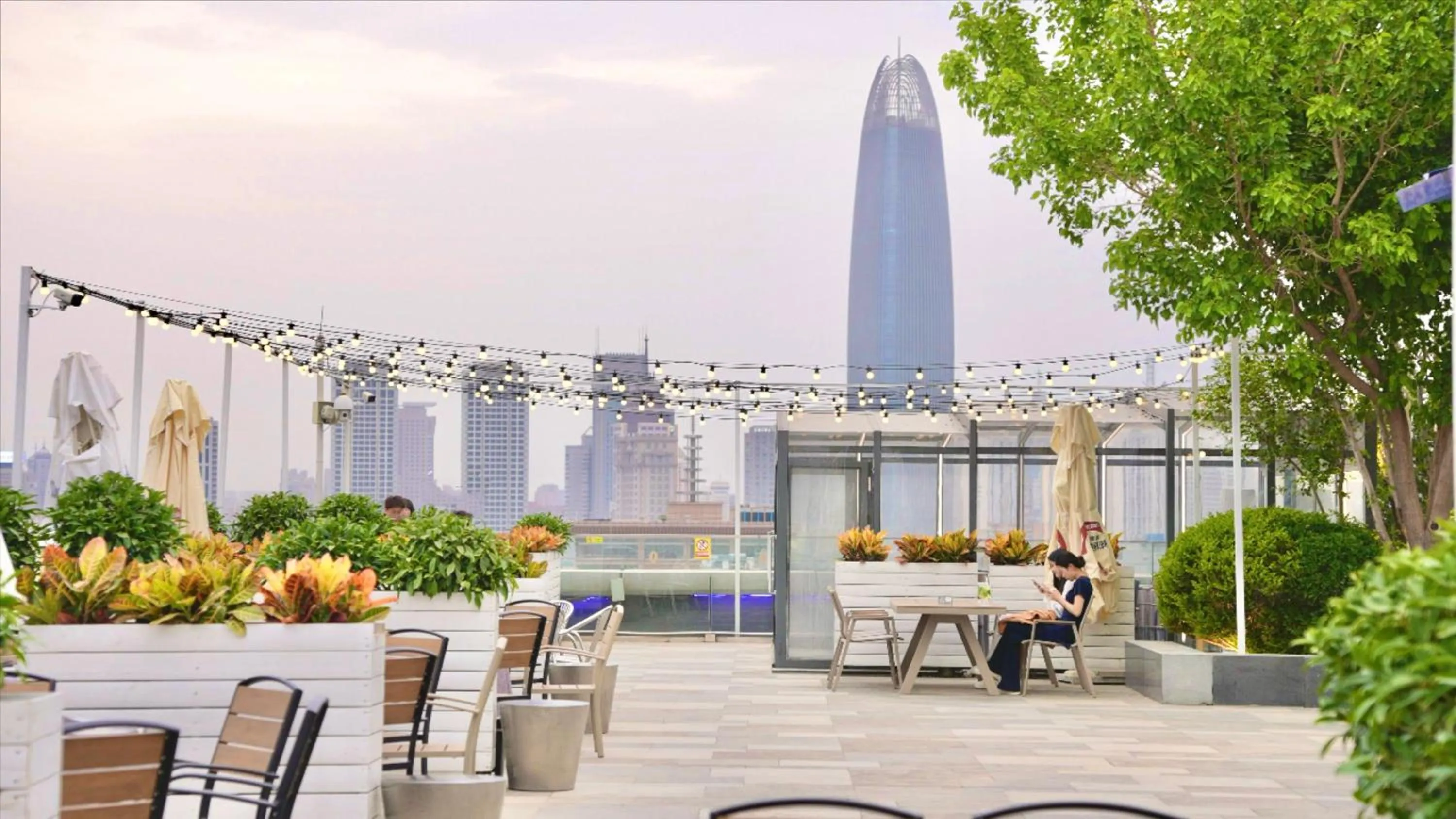 Restaurant/places to eat in Intercontinental Jinan City Center by IHG