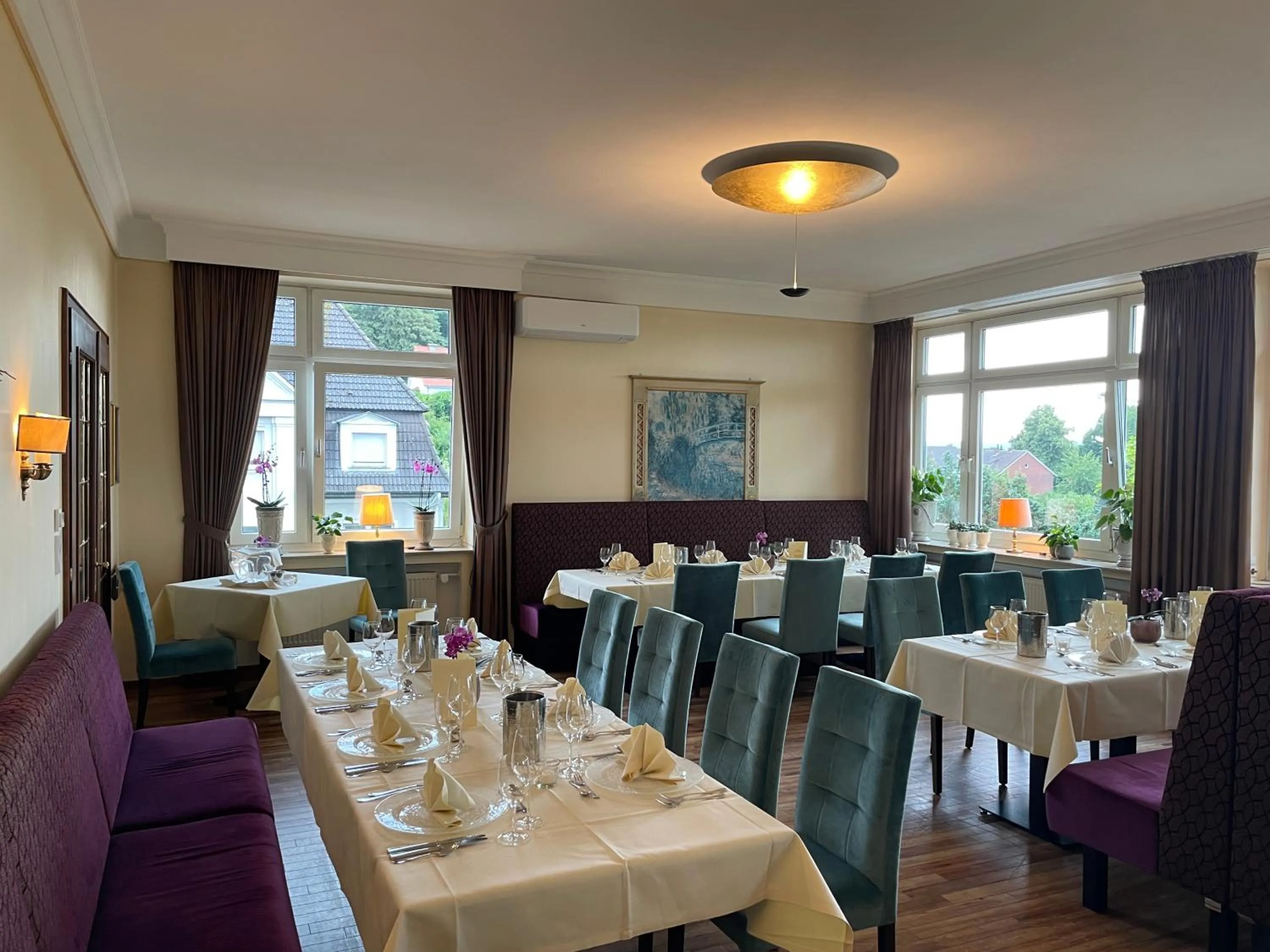 Restaurant/places to eat in Hotel & Apartments Leugermann