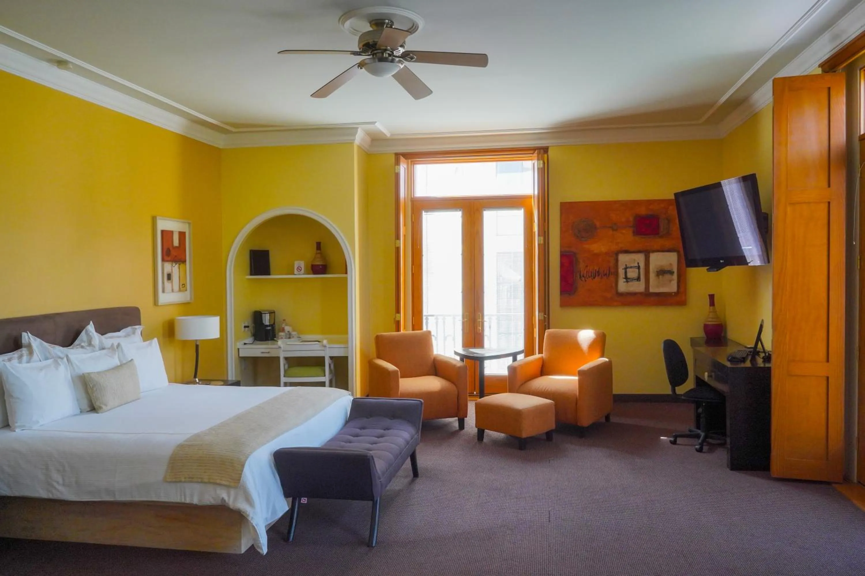 Photo of the whole room, Bed in Gran Hotel de Querétaro