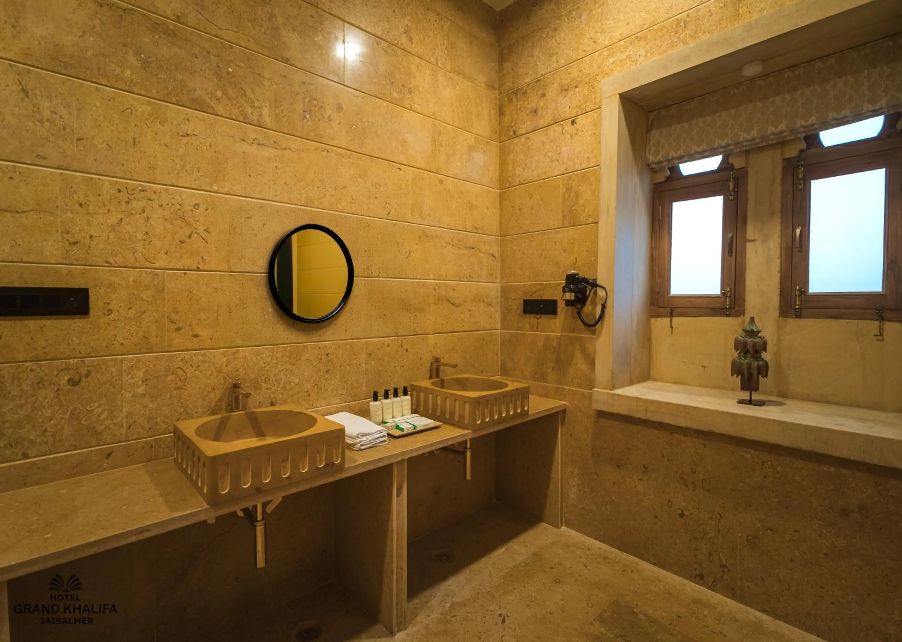 Bathroom in Hotel Grand Khalifa