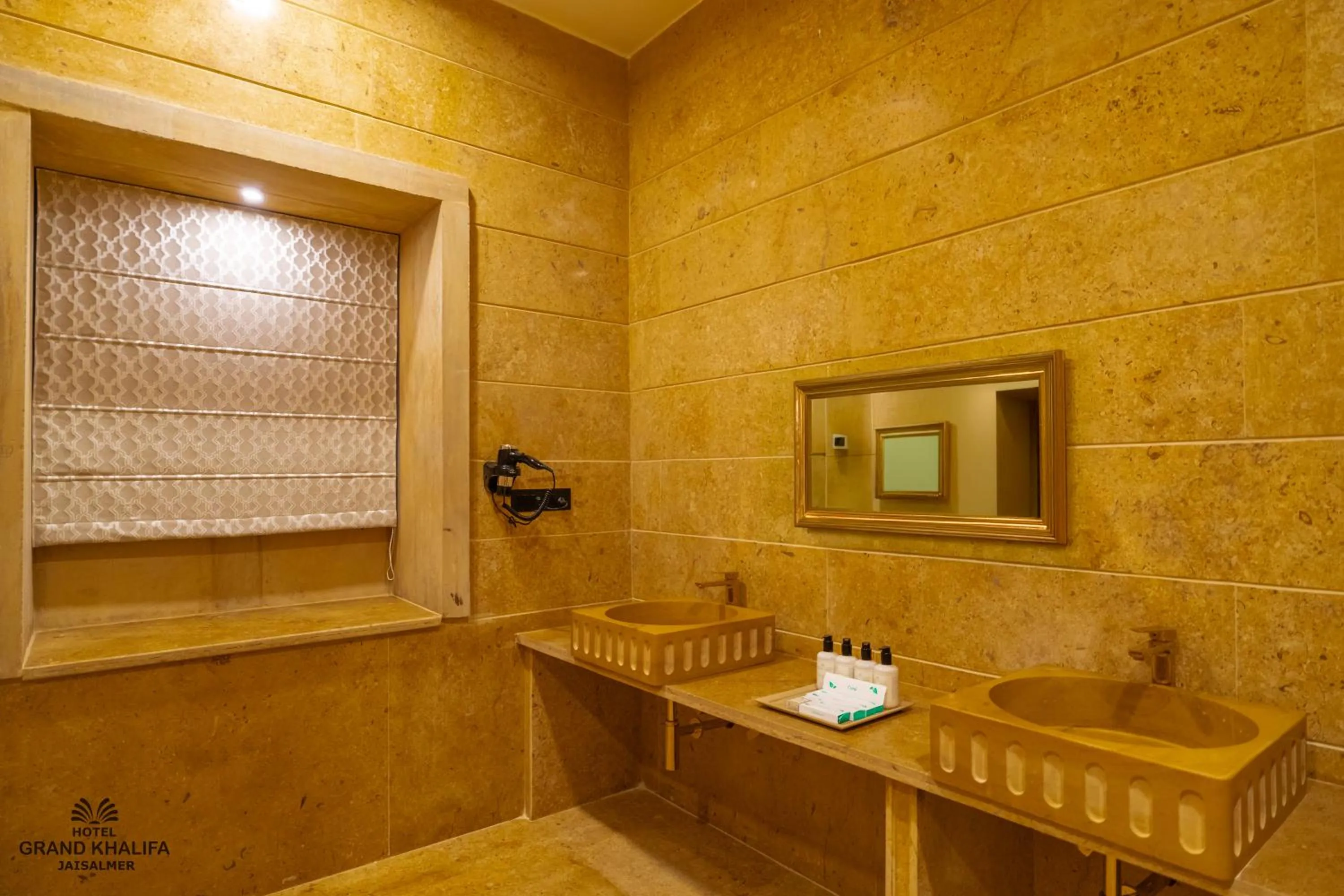 Bathroom in Hotel Grand Khalifa