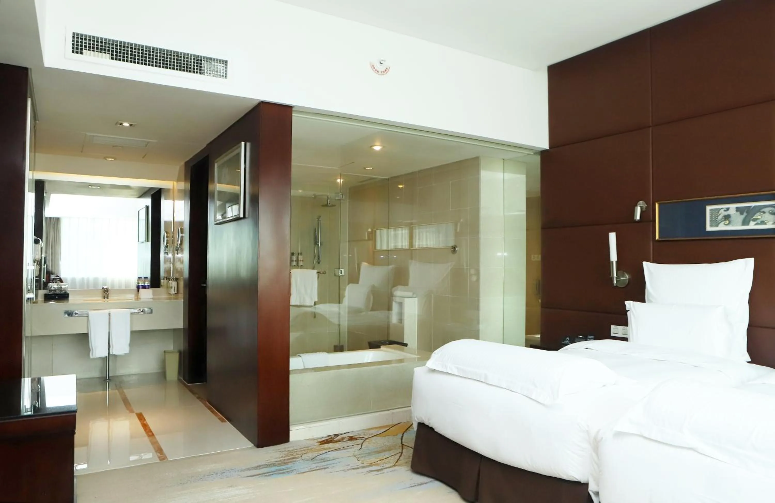 Photo of the whole room, Bed in Pullman Guangzhou Baiyun Airport - Free Shuttle Bus & Official Registration Agency during Canton Fair