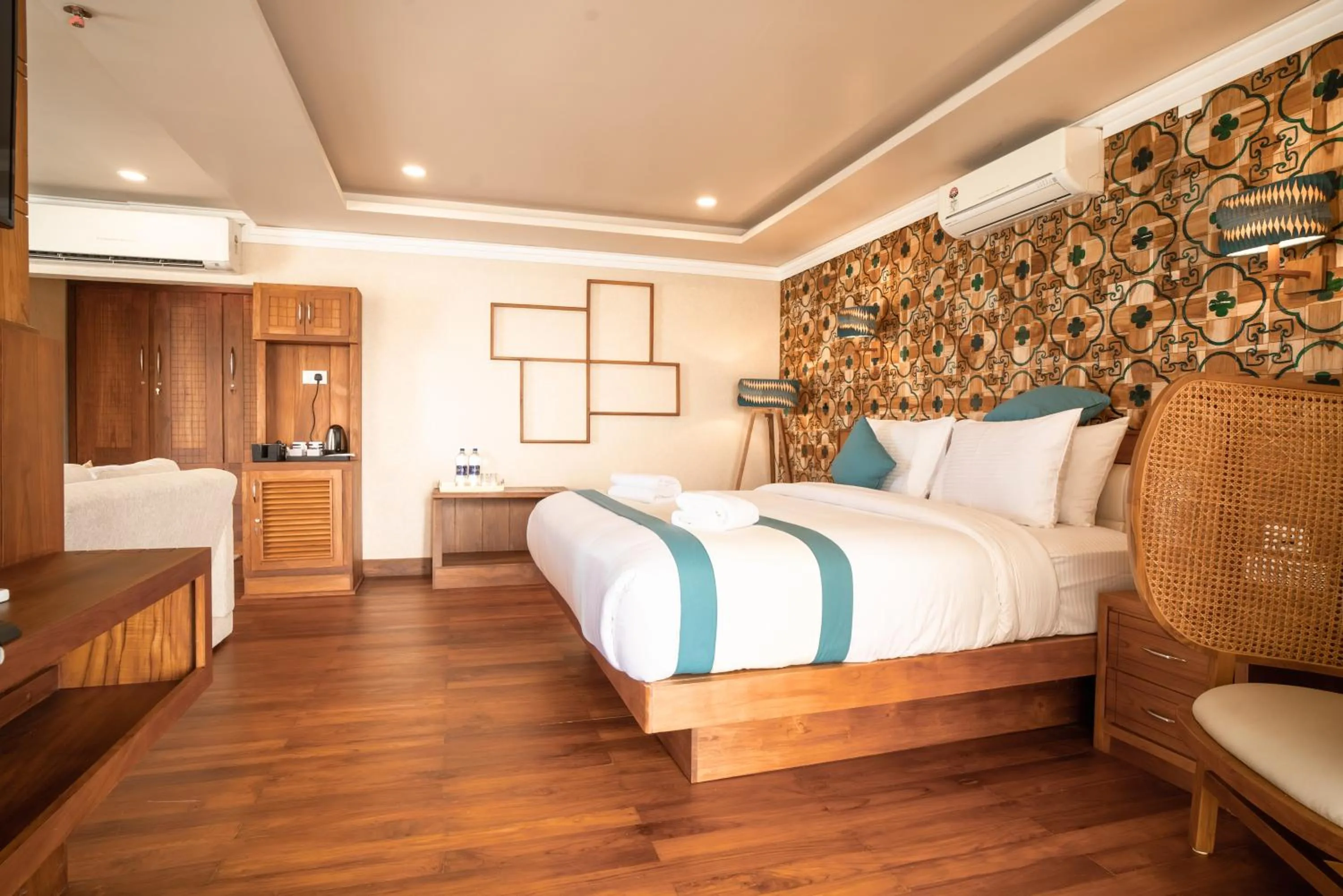 Bed in State Beach Resort And Spa