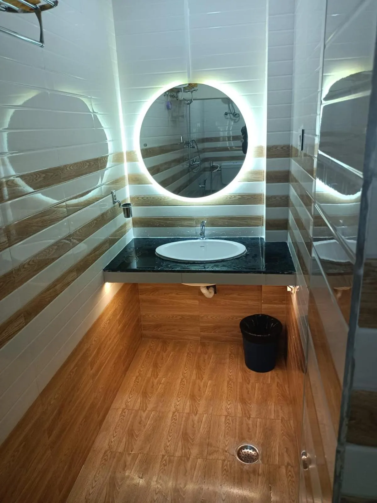 Toilet in Hotel HCB (Hemo Chandra Bhawan)