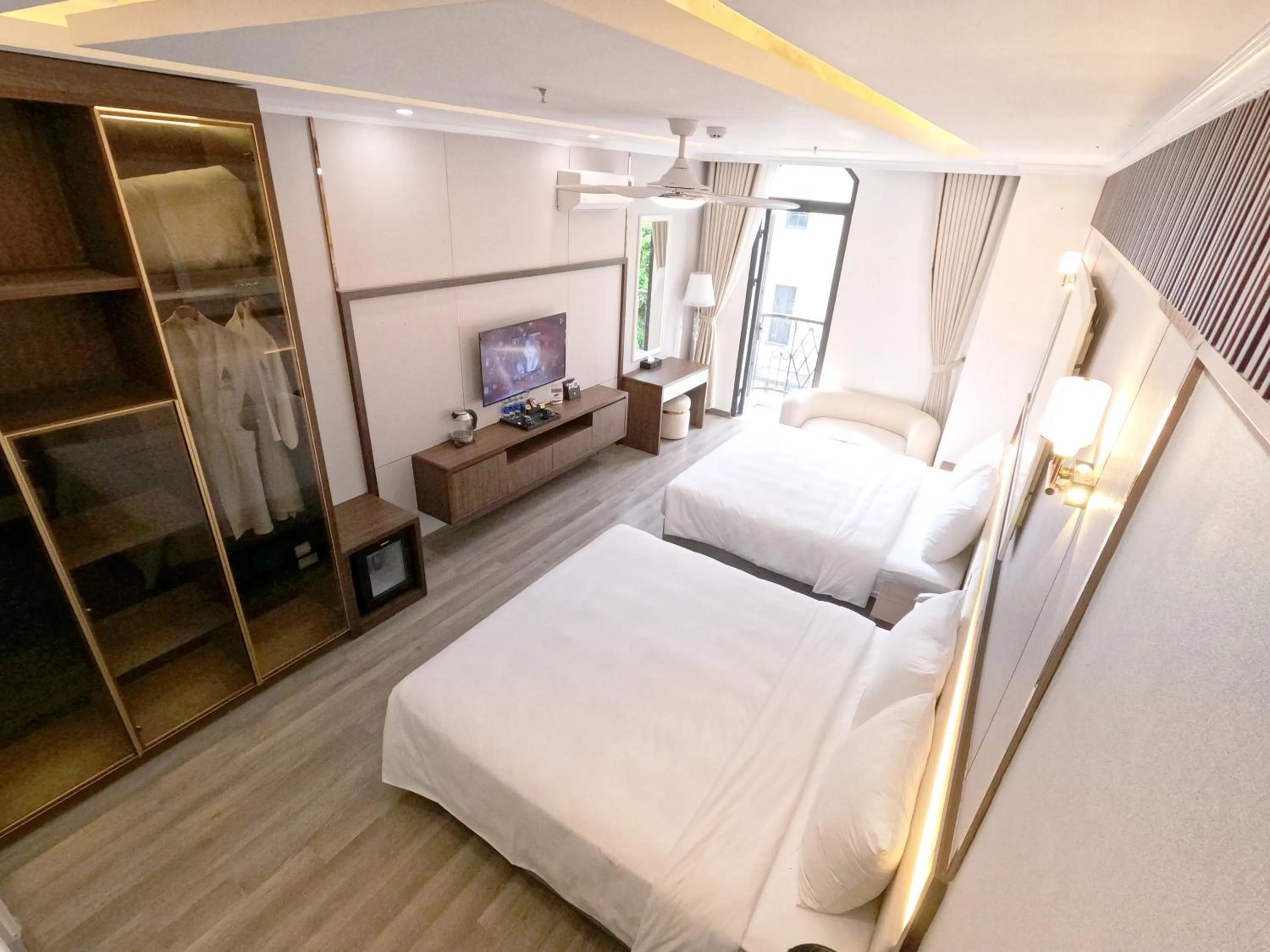 Bed in Halong Lavender Hotel