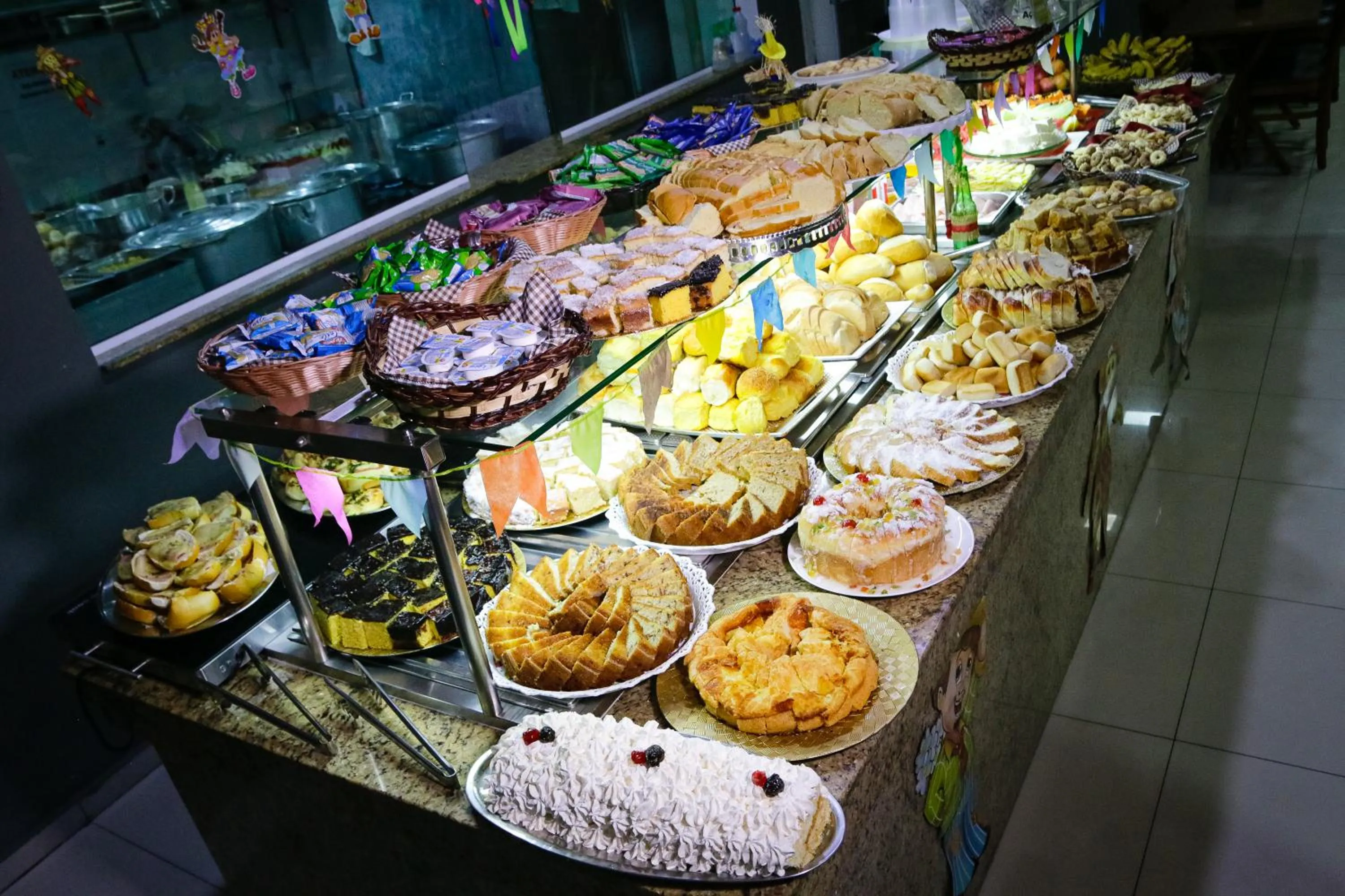 Food in Hotel San Rafain