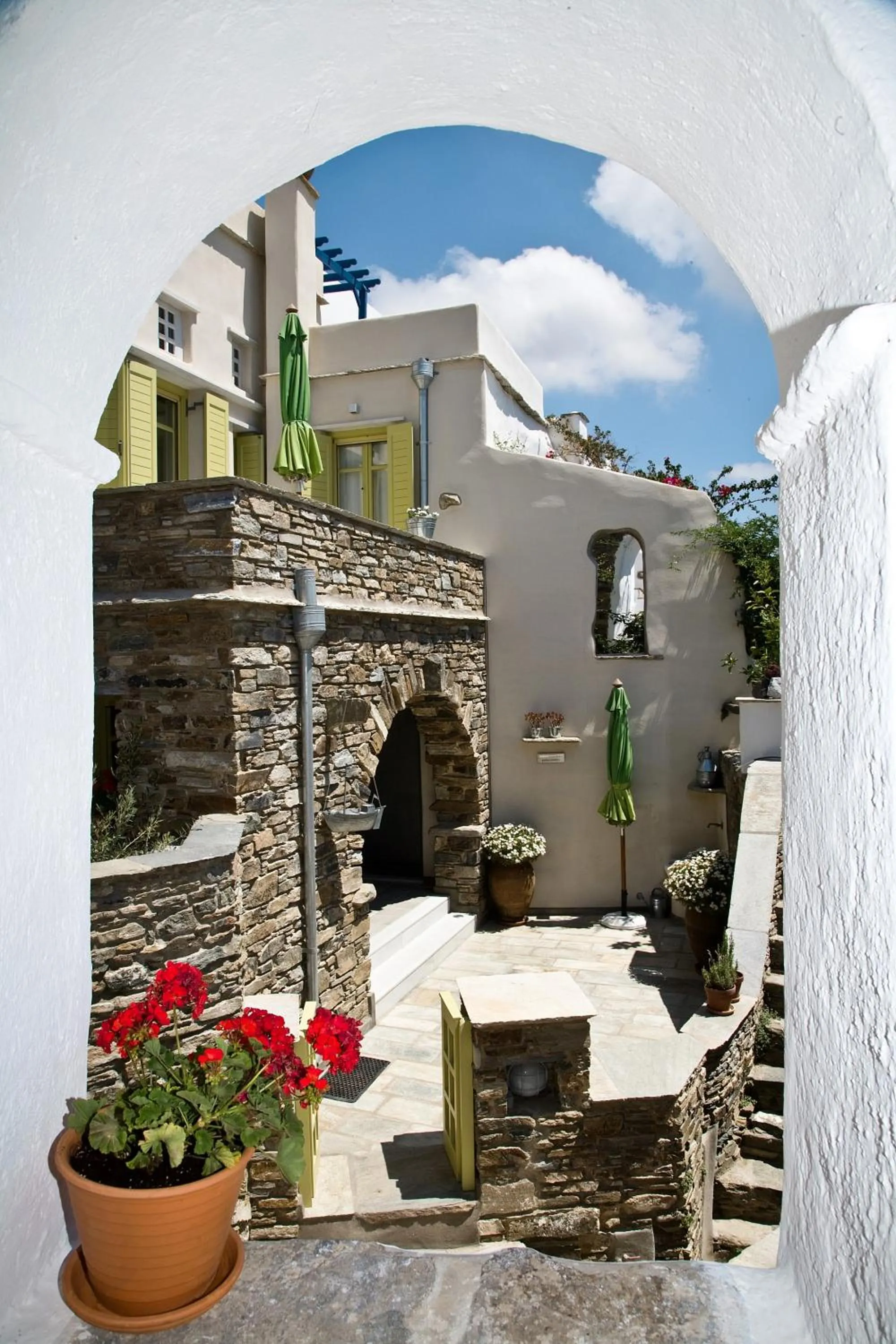 Property building in Crossroads Inn Traditional Lodging