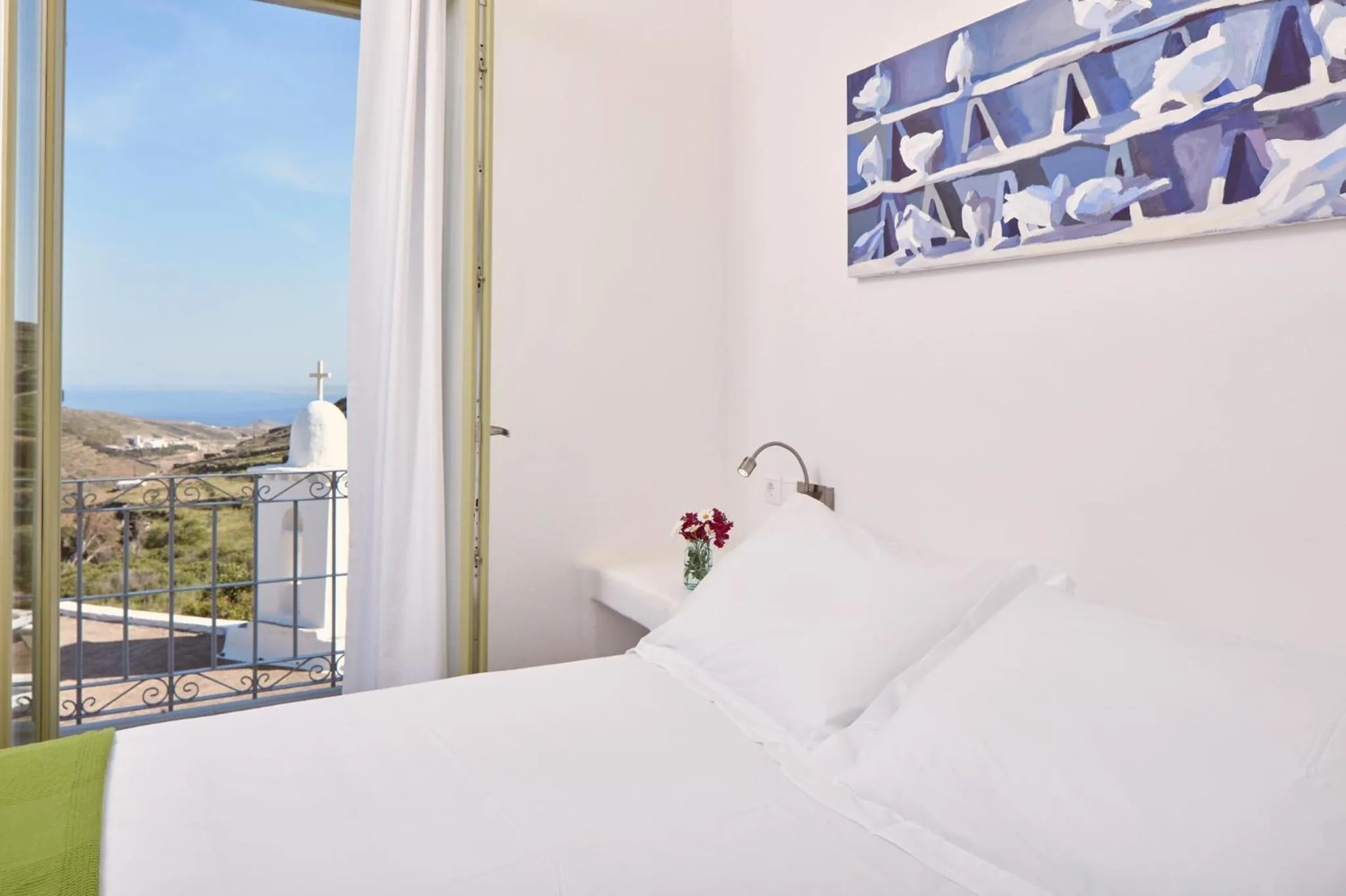 Bedroom, Bed in Crossroads Inn Traditional Lodging