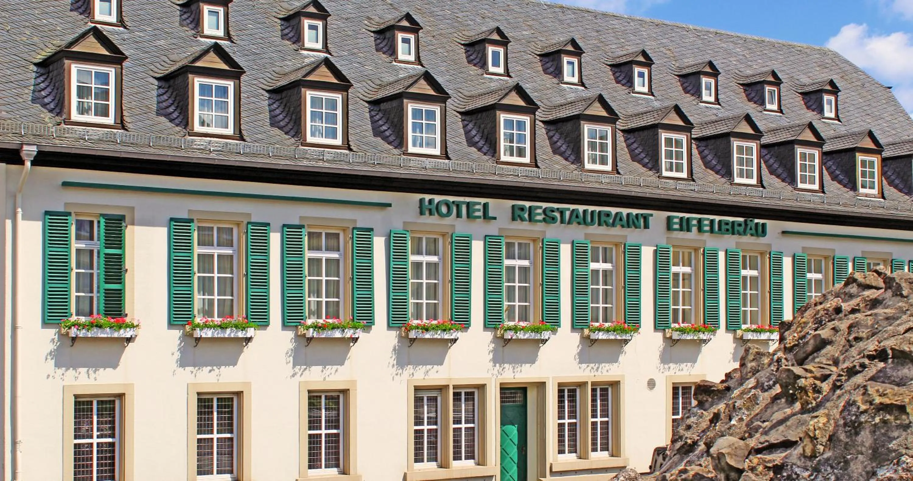 Property building in Hotel Eifelbräu