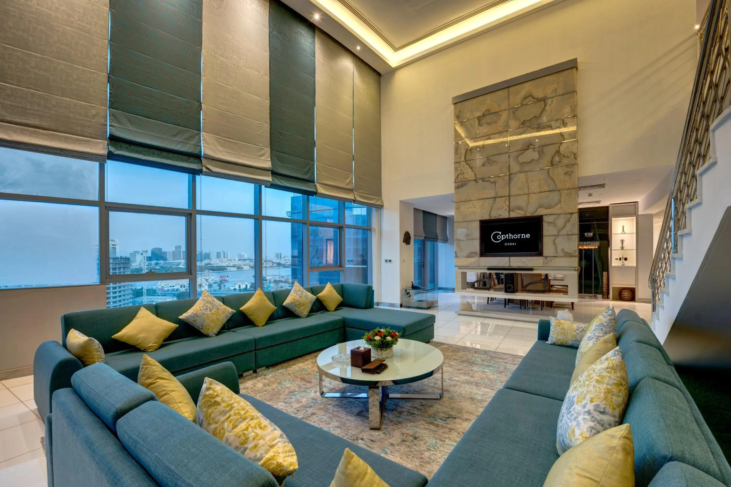 Living room in Copthorne Hotel Dubai