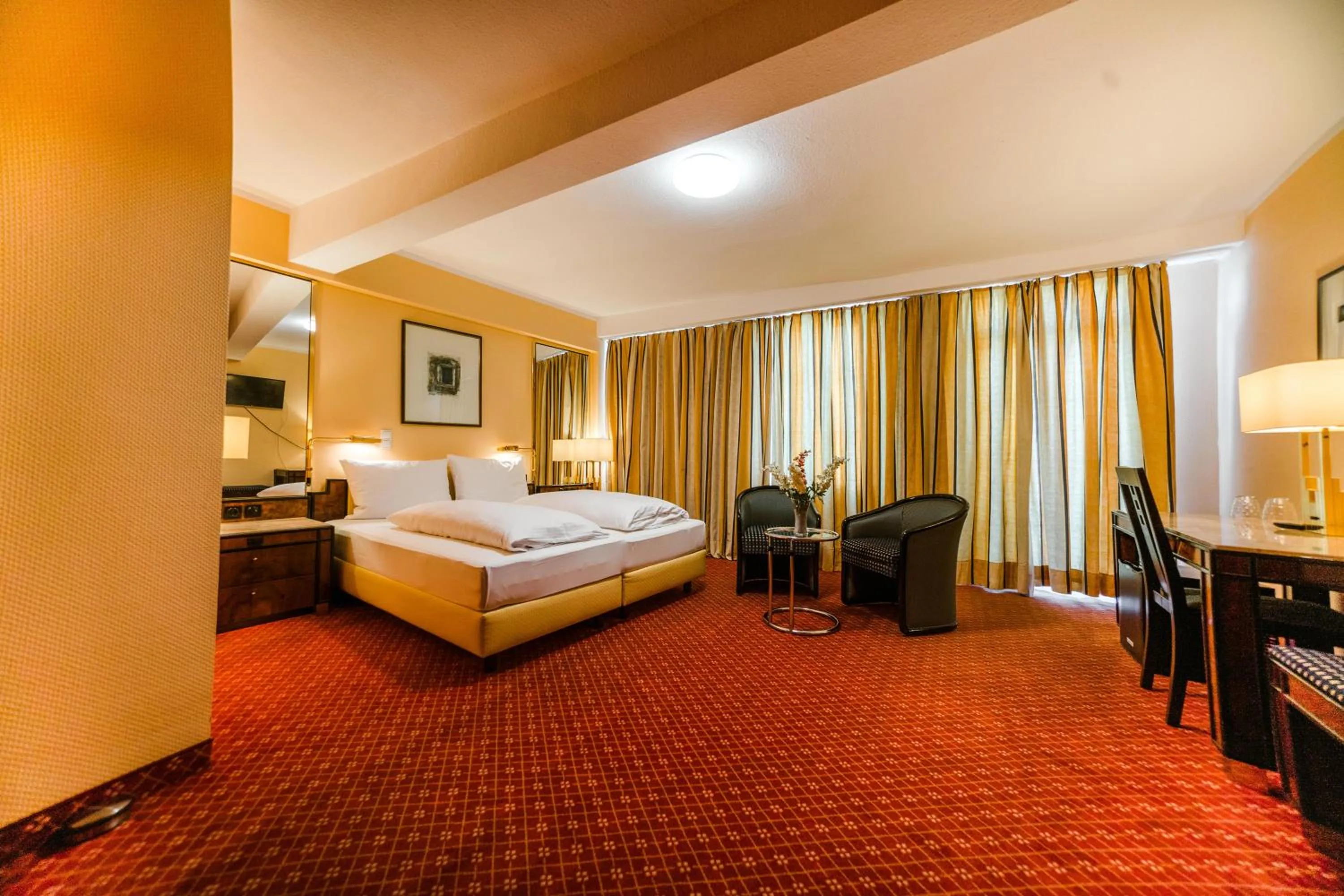 Bed in Hotel Rheinfels