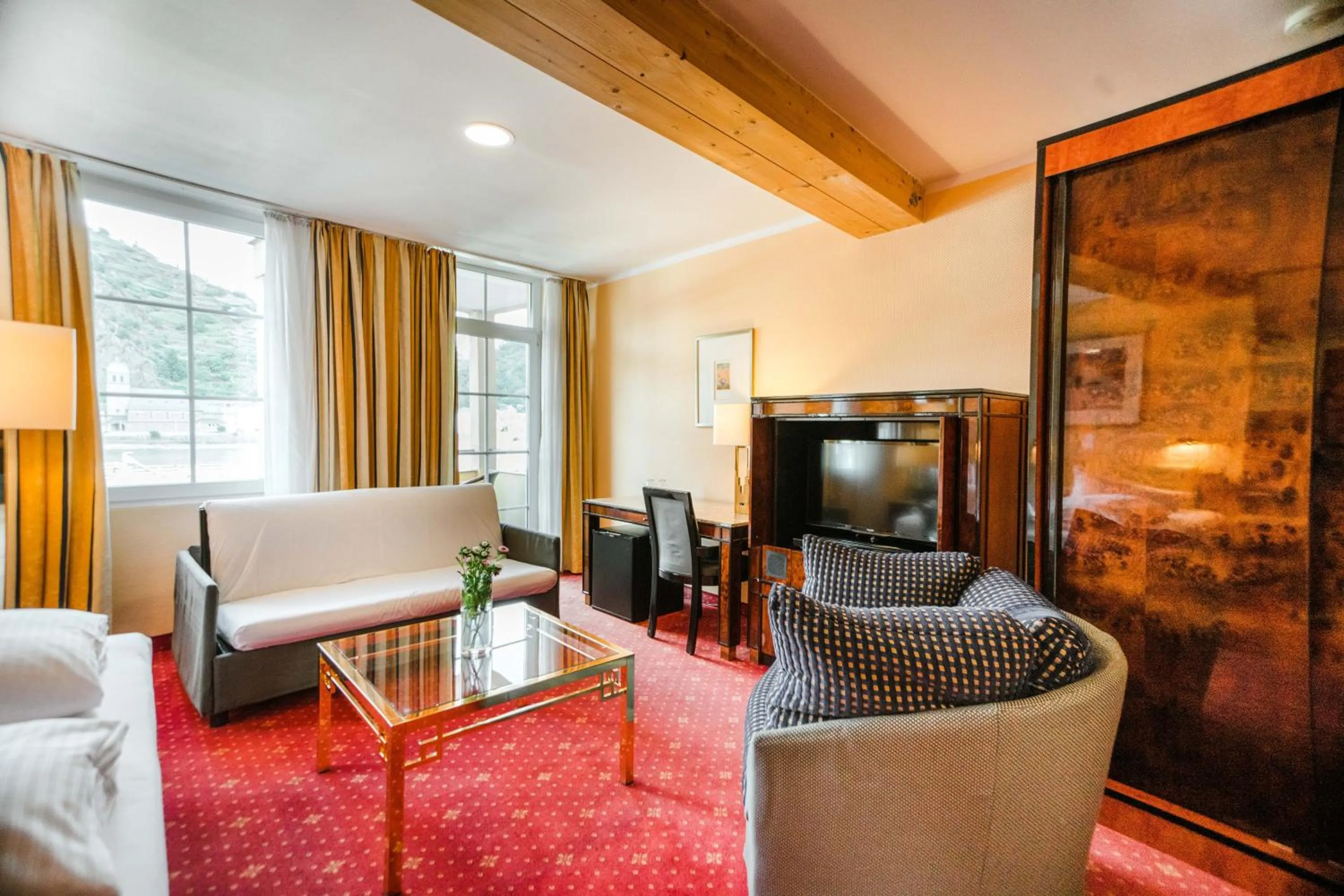 TV and multimedia in Hotel Rheinfels