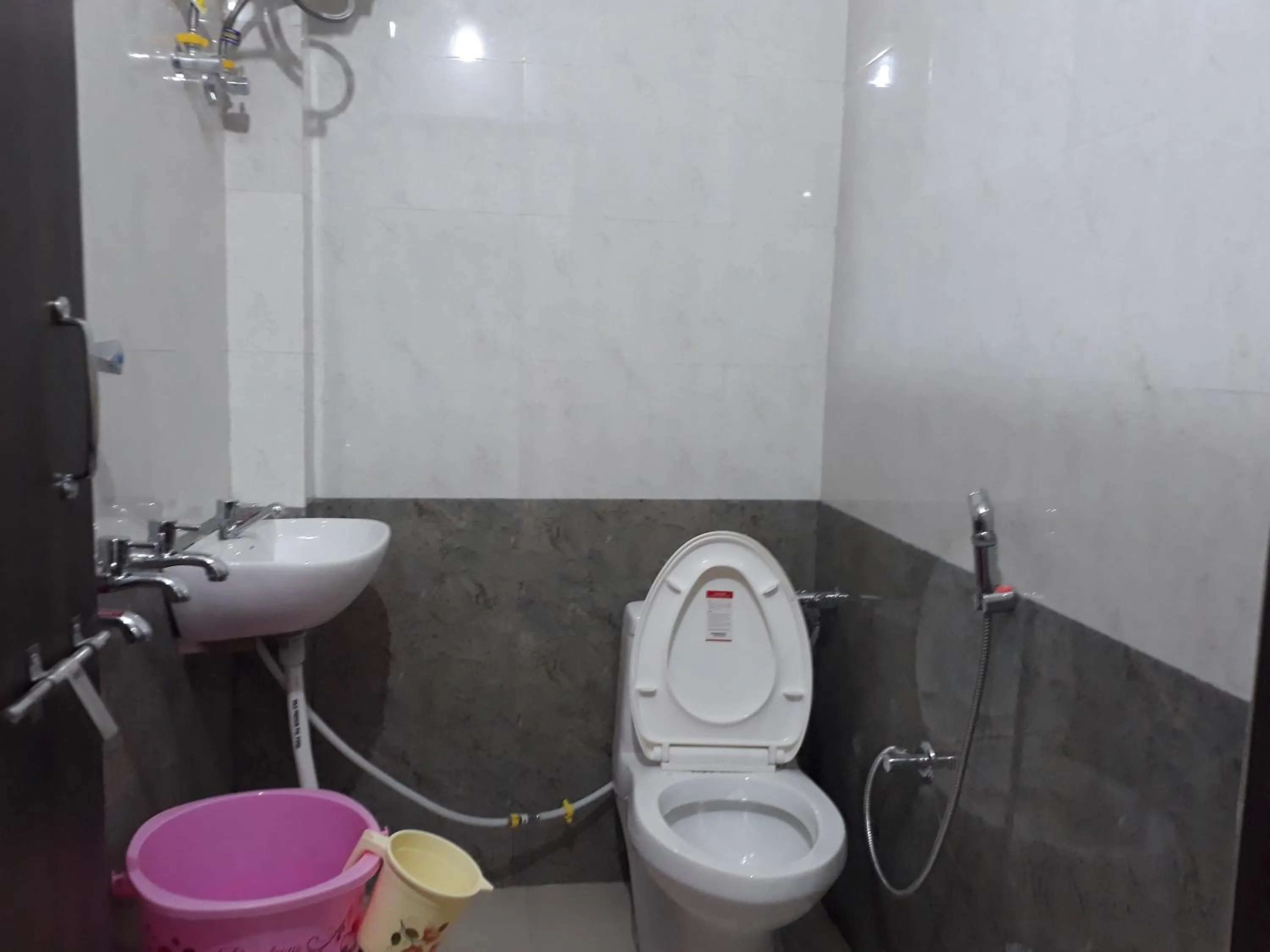 Hotel Chouhan Paradise