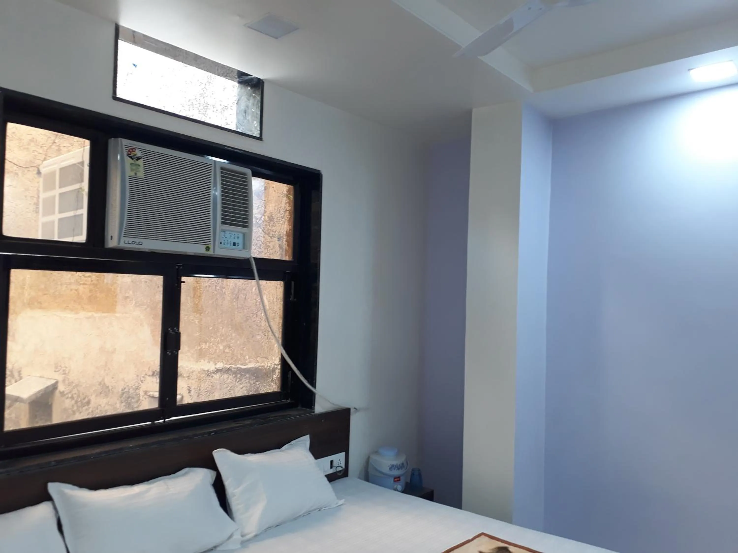 Bed in Hotel Chouhan Paradise