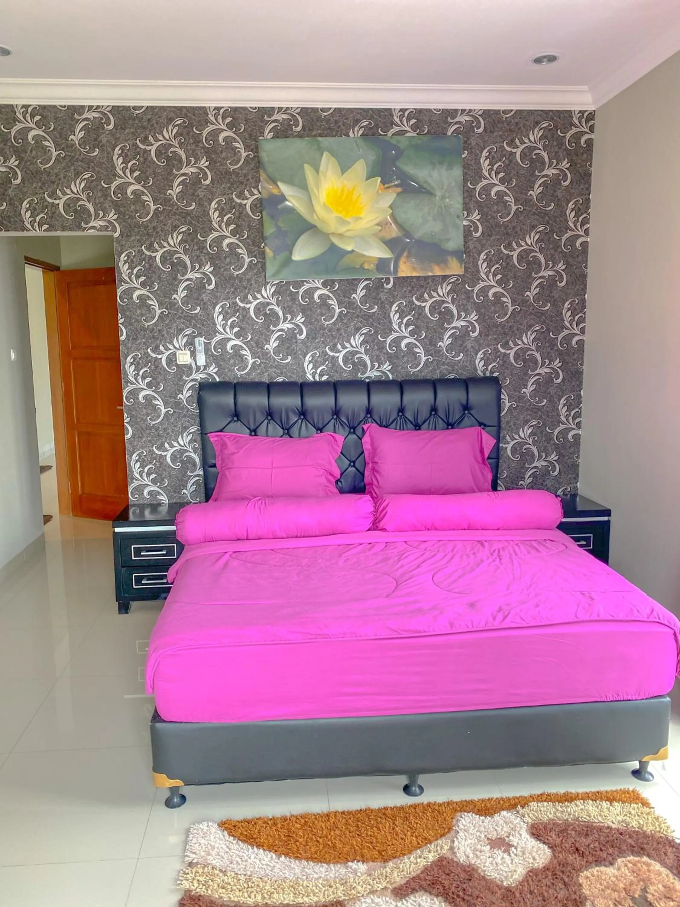 Bed in AL Marina Resort