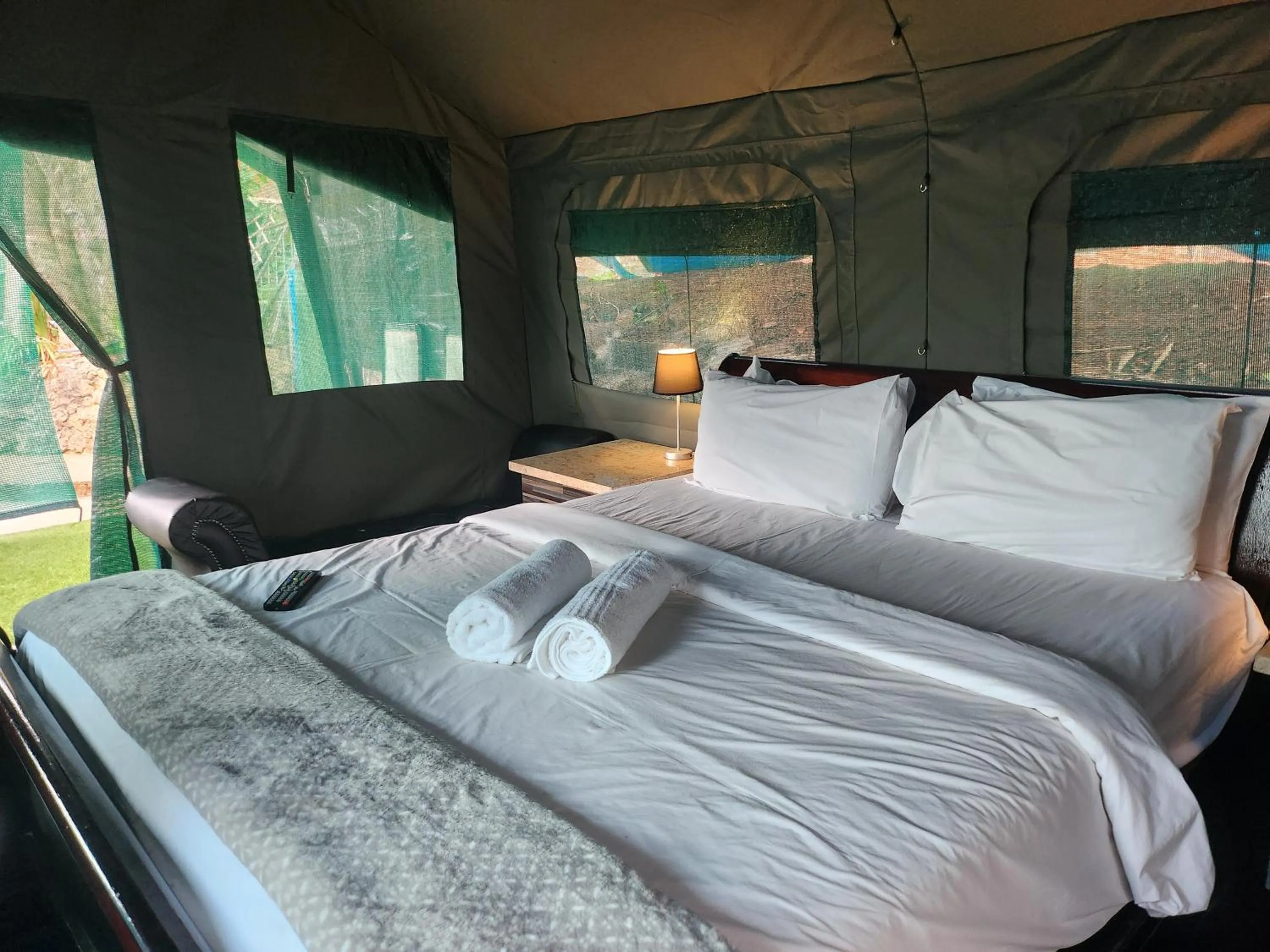 Bed in Gem of Manor drive