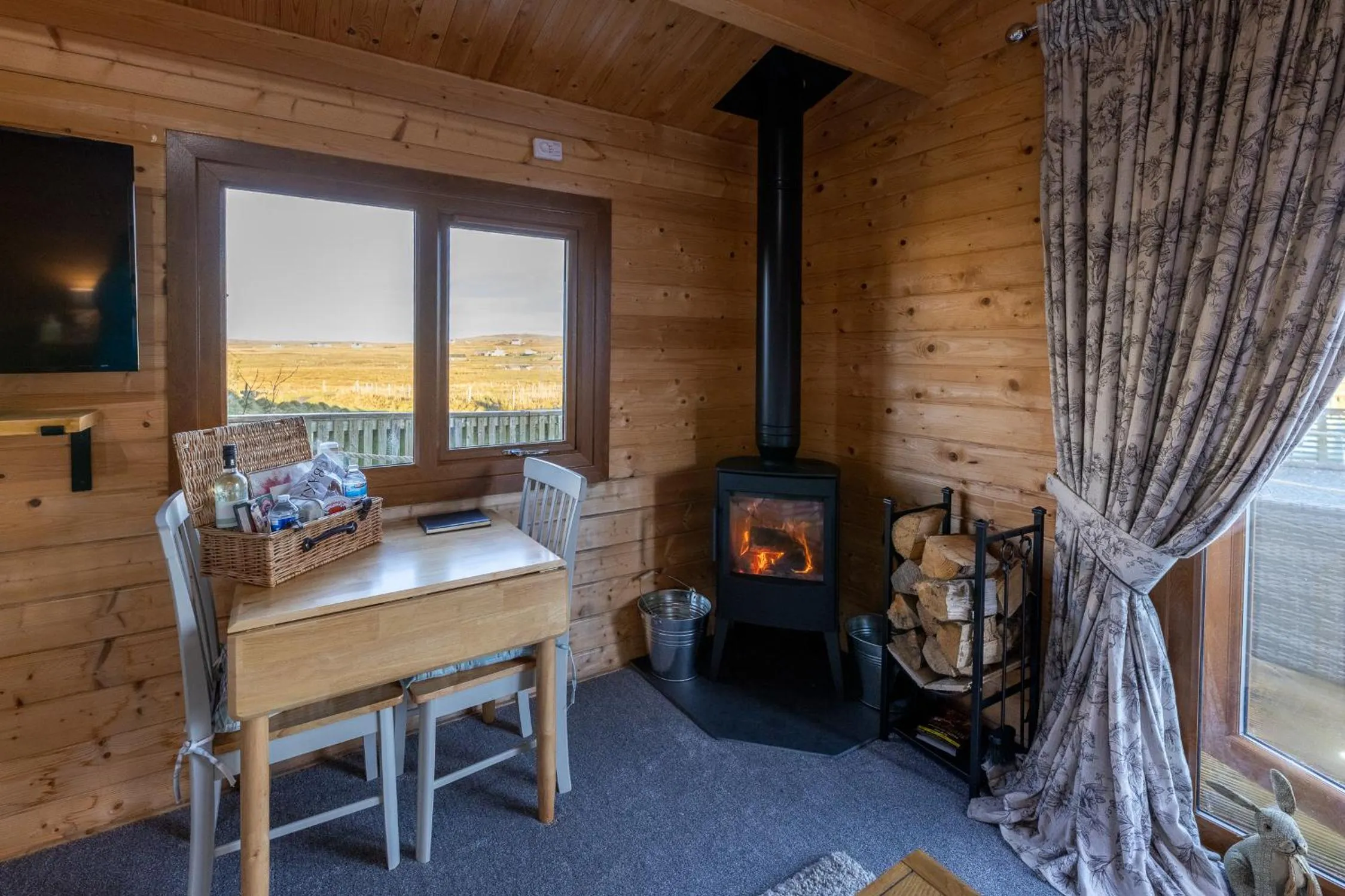 Seating area in Benview Bed and Breakfast & Luxury Lodge, Isle of North Uist