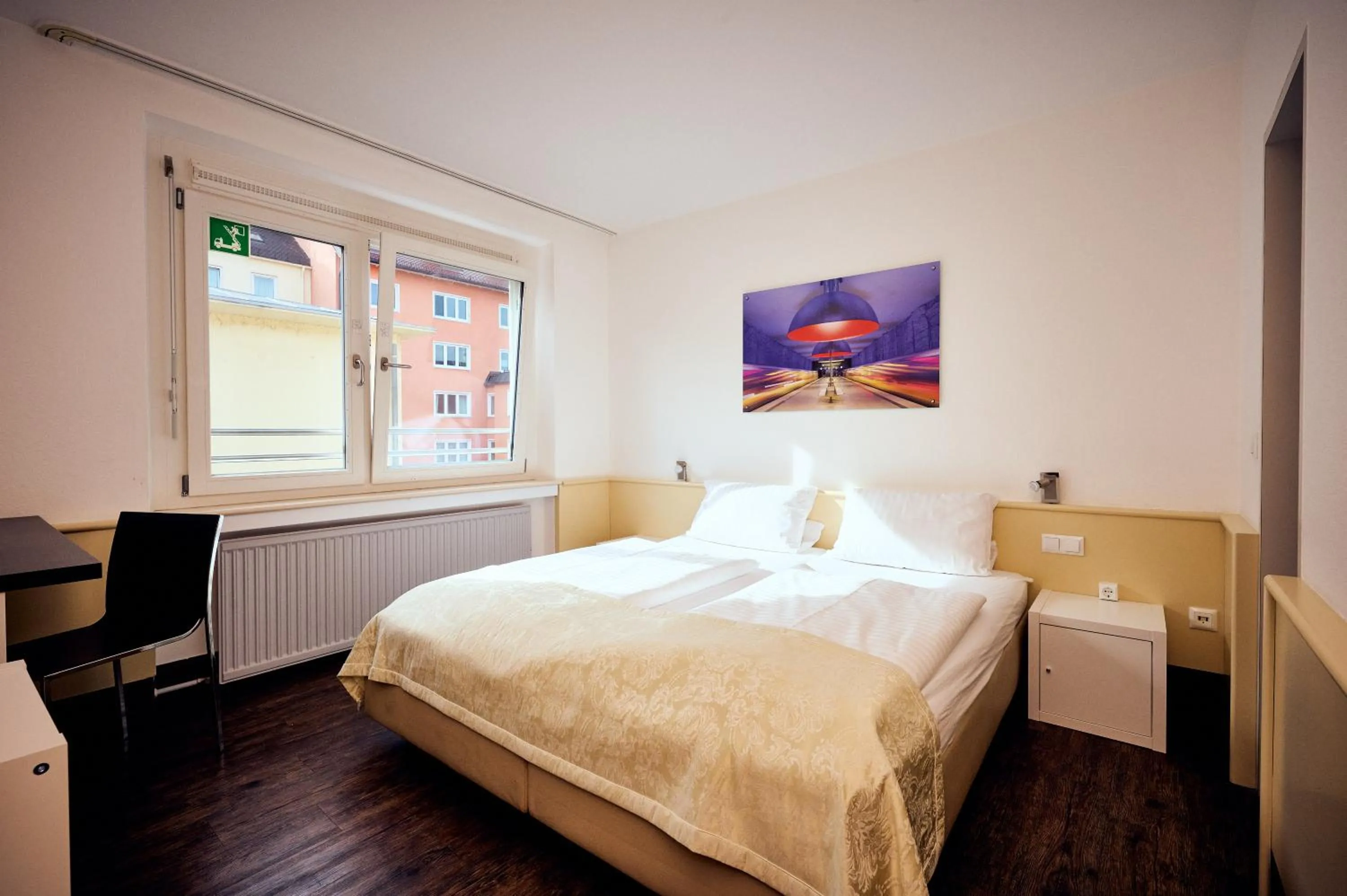 Photo of the whole room, Bed in THE 4YOU Hostel & Hotel Munich