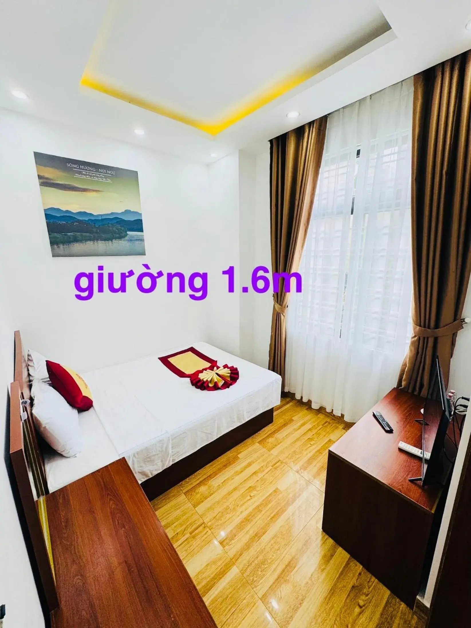 Superior Double or Twin Room in Sapphire HOTEL HUE Superior Double or Twin Room in Sapphire HOTEL HUE