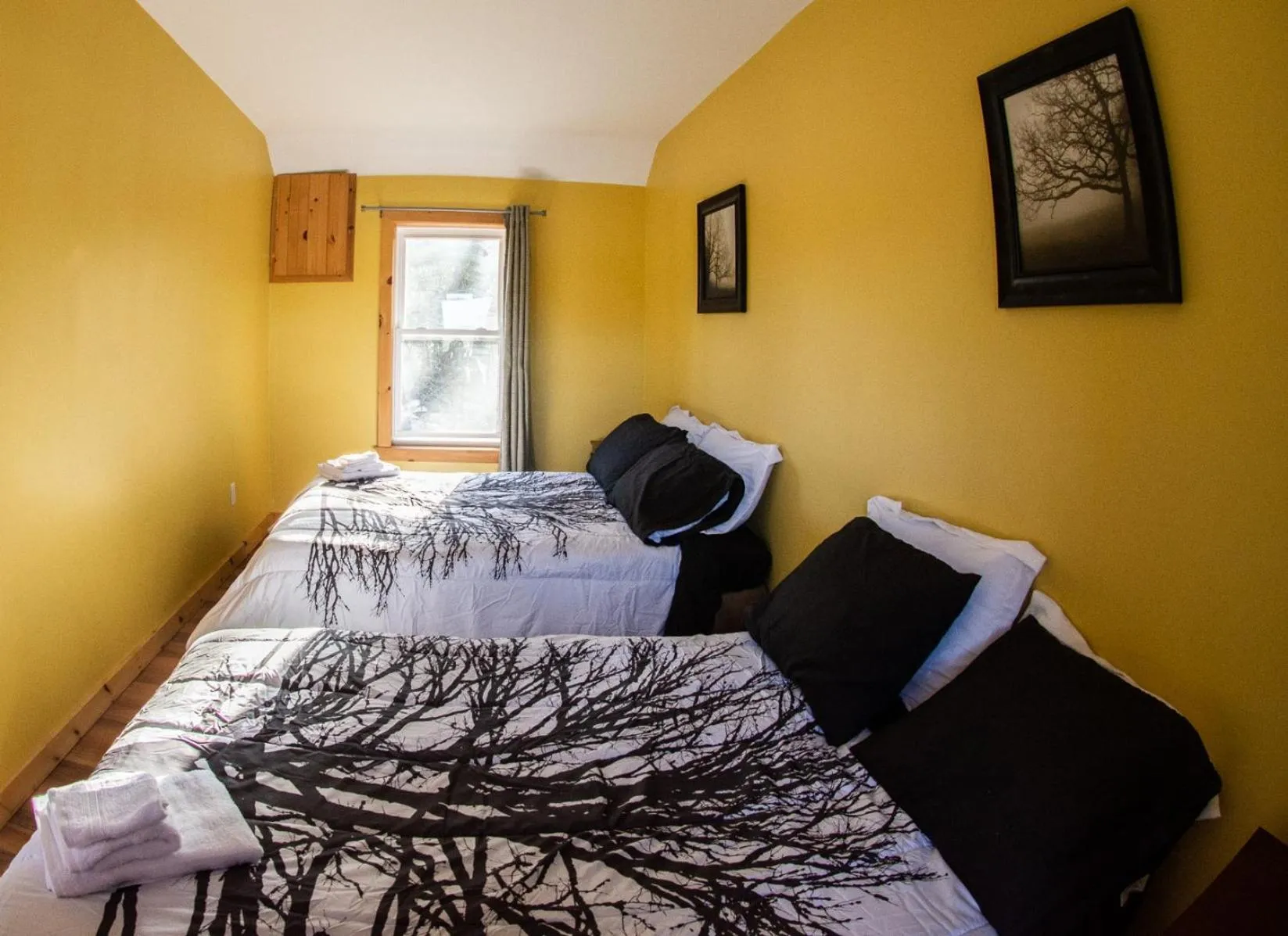 Bed in Myers Cave Resort