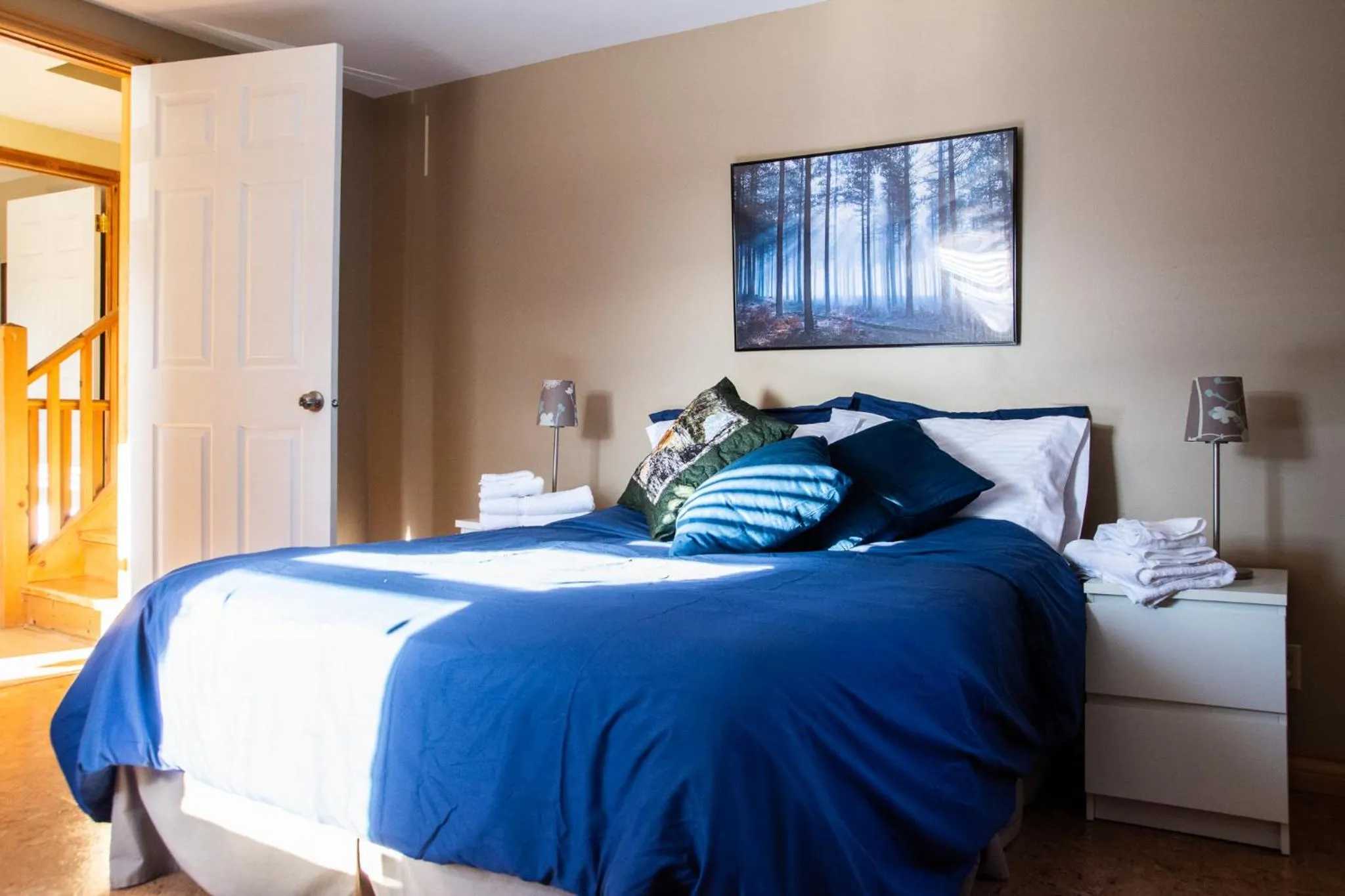 Bed in Myers Cave Resort