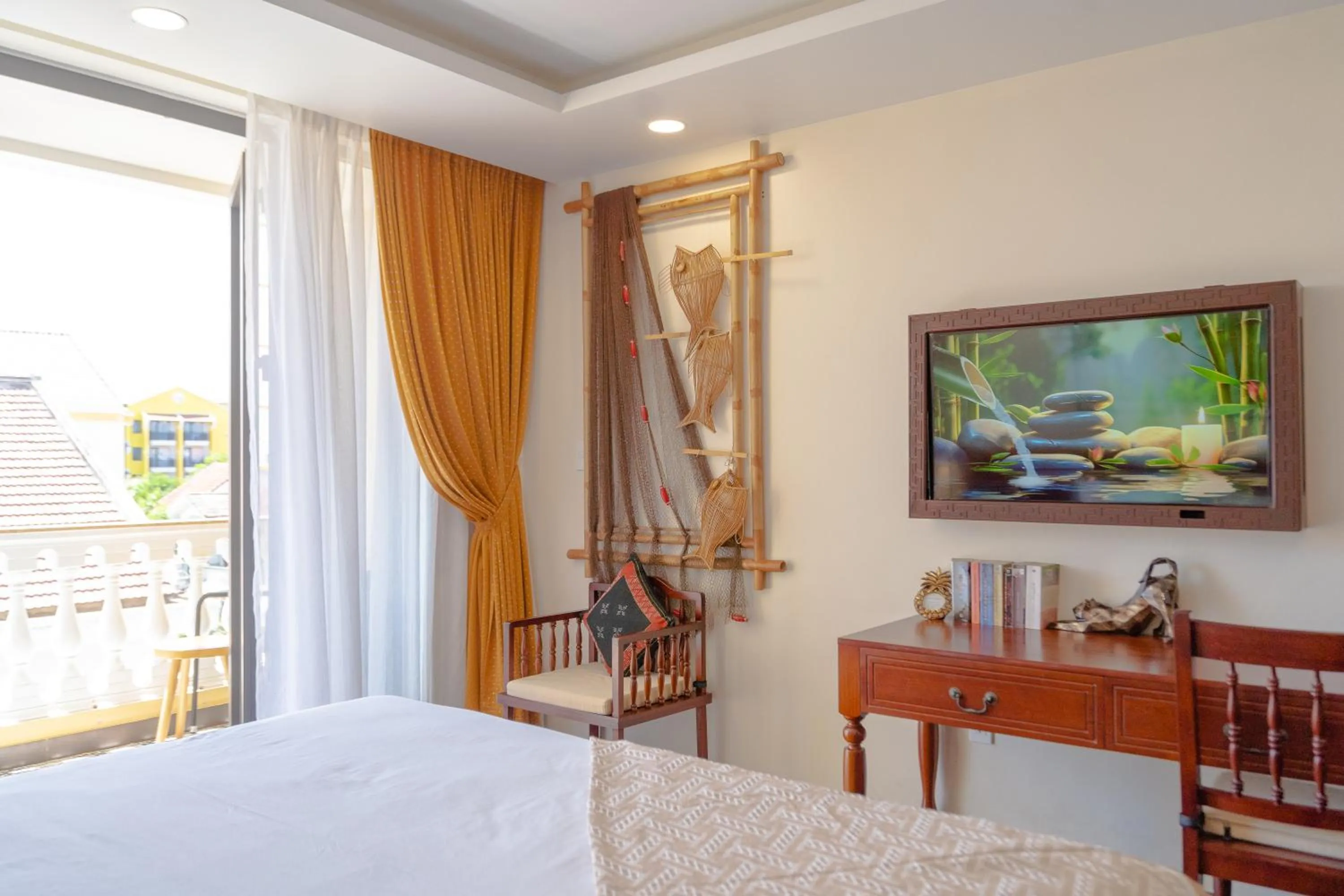 View (from property/room), Bed in Virgo Villa Quê Hội An