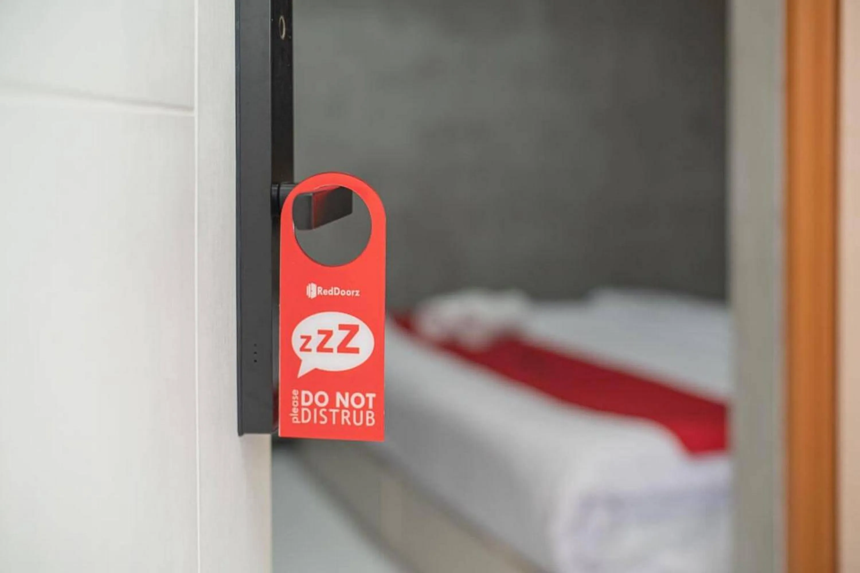 Other, Bed in RedDoorz Syariah At Mitra Guest House