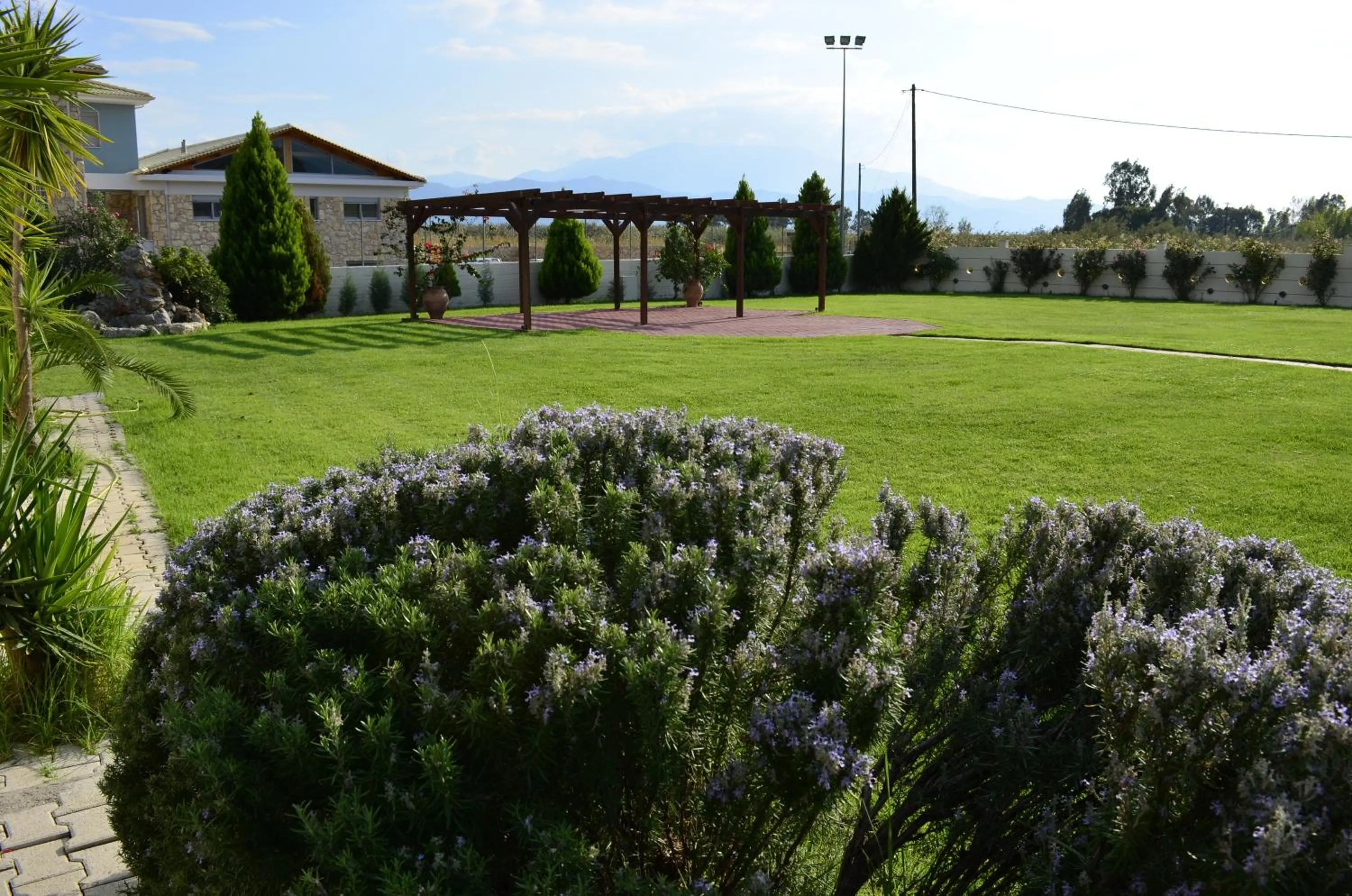 Garden in Ktima Xiliadou